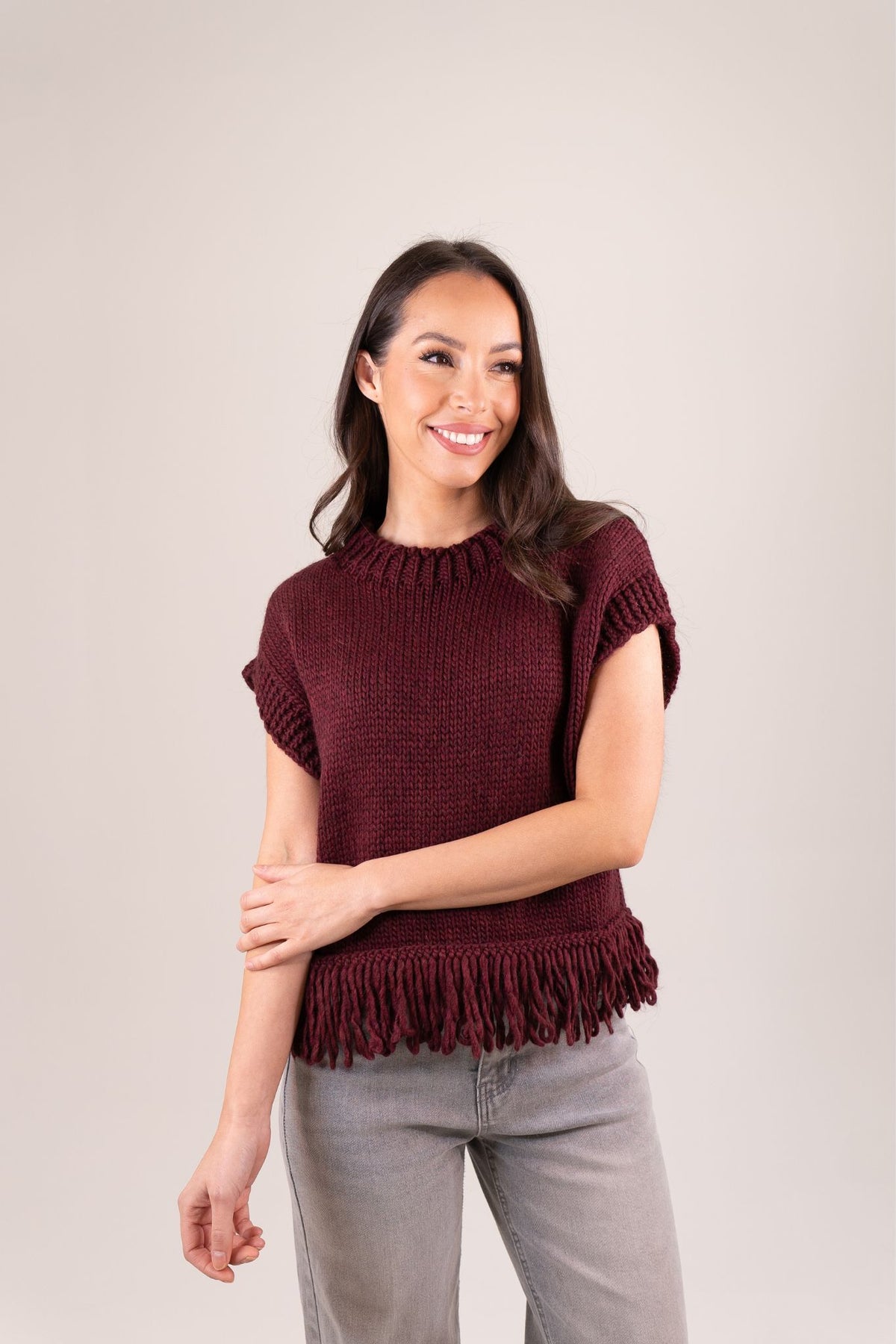Leah Sleeveless Fringed Knit In Bordeaux