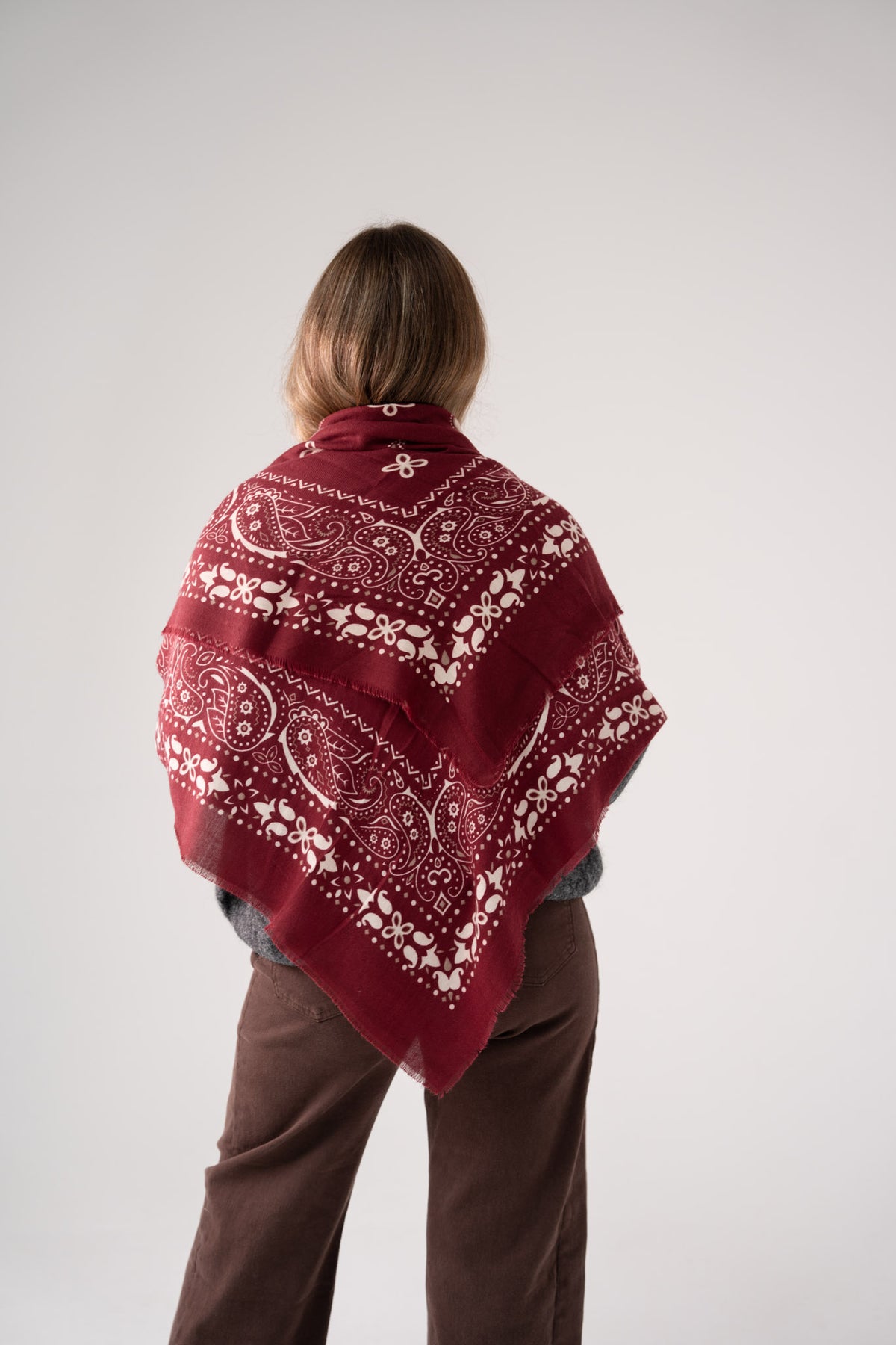 Kendra Printed Scarf In Bordeaux