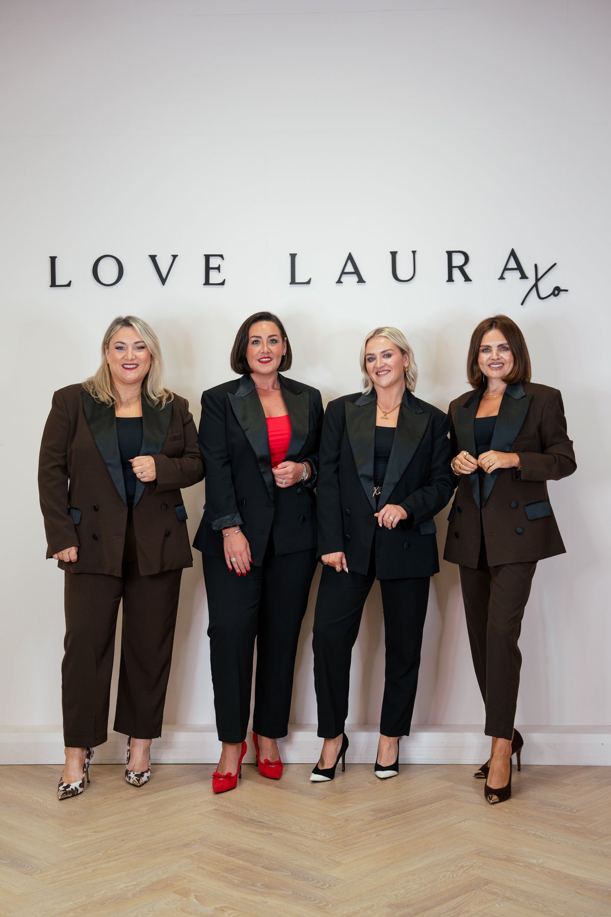 Love Laura Tuxedo Power Blazer In Chocolate