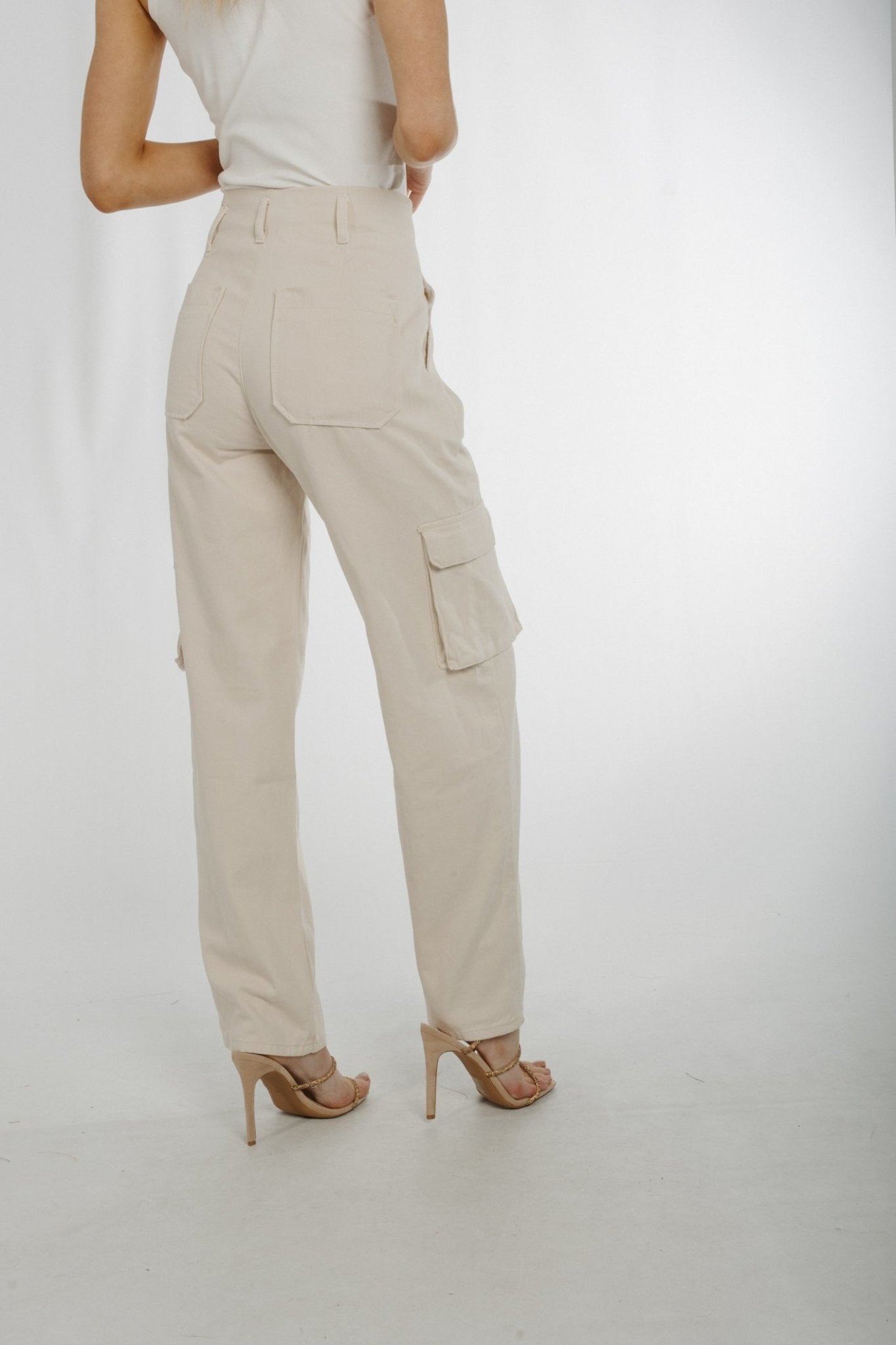 Summer Cargo Trousers In Cream - The Walk in Wardrobe