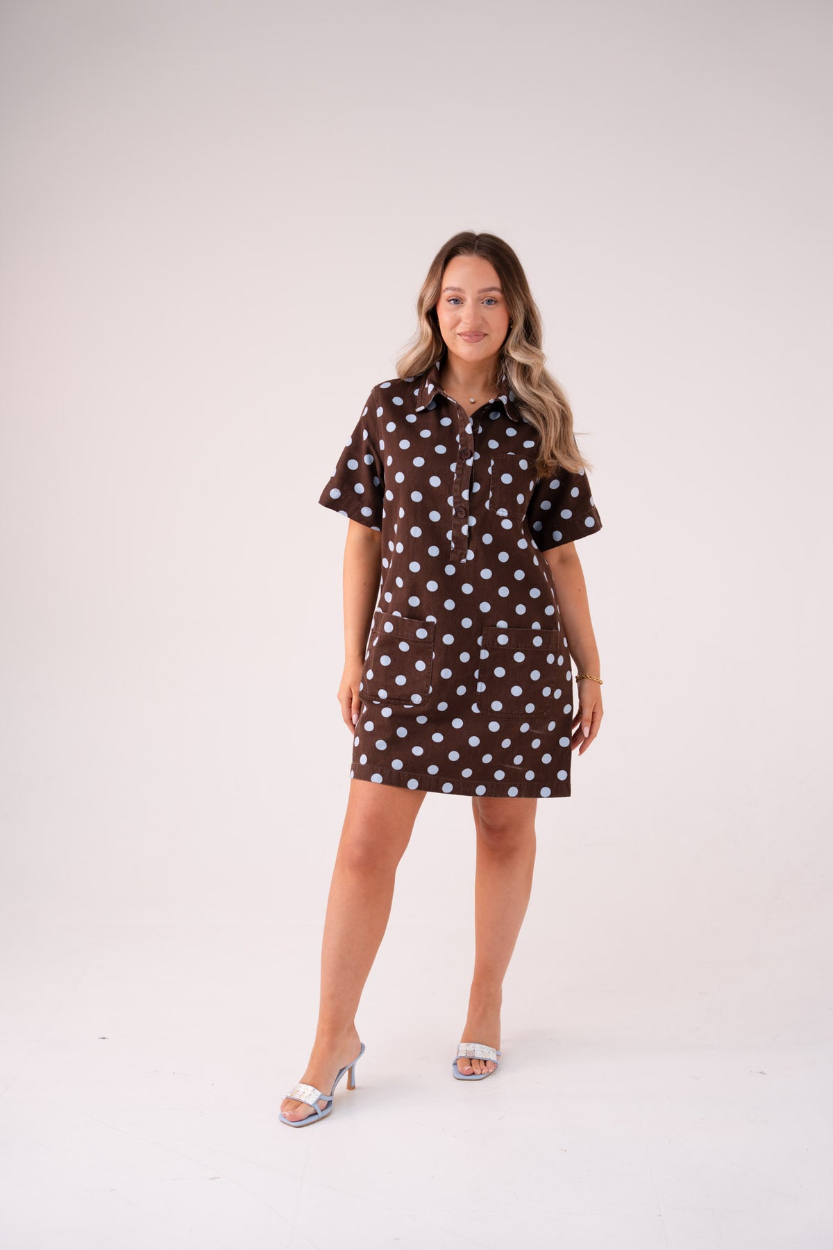Kiera Spotted Denim T-Shirt Dress In Chocolate