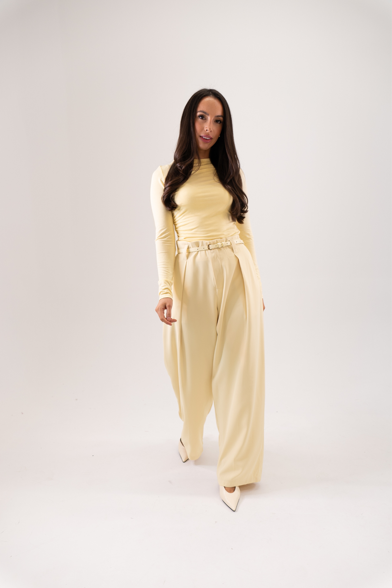 Willow Belted Trousers In Lemon