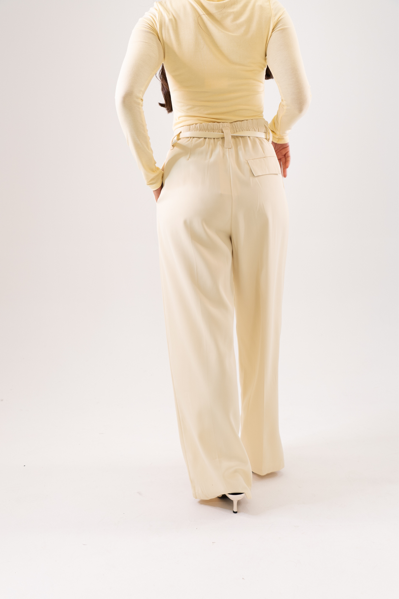 Willow Belted Trousers In Lemon