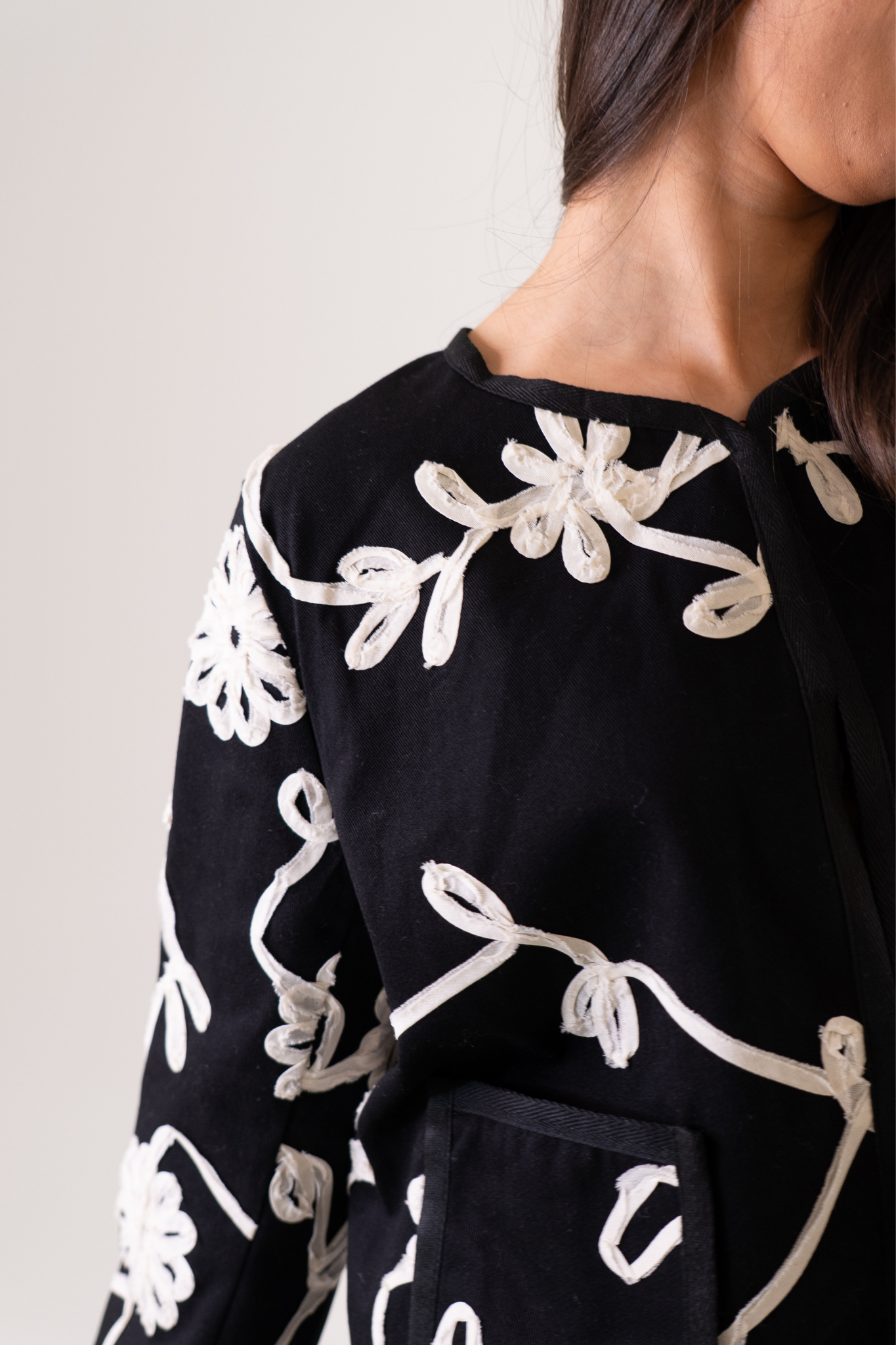 Jasmine White Floral Jacket In Black