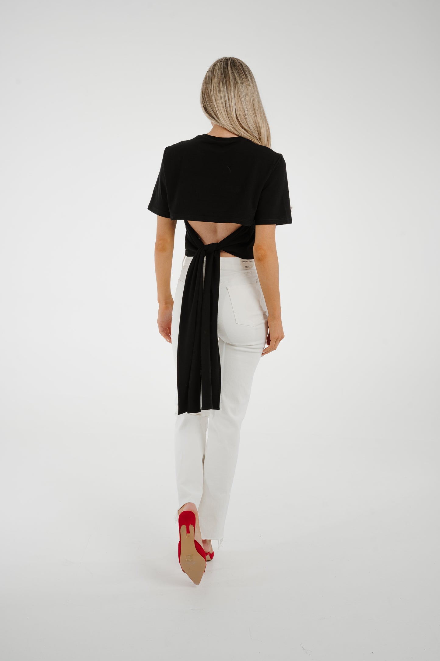 Jasmine Tie Detail T-Shirt In Black