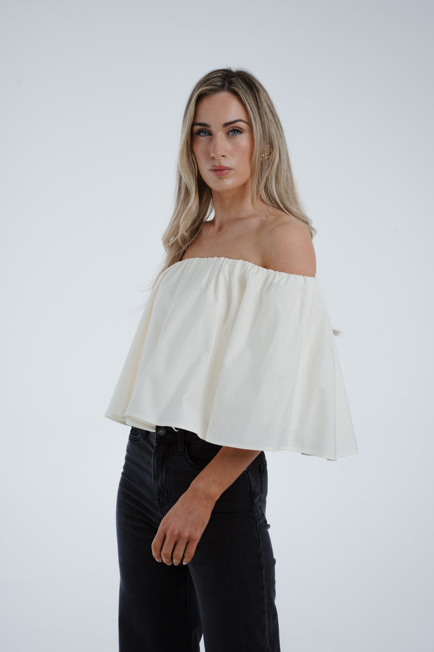 Jasmine Off Shoulder Top In Cream