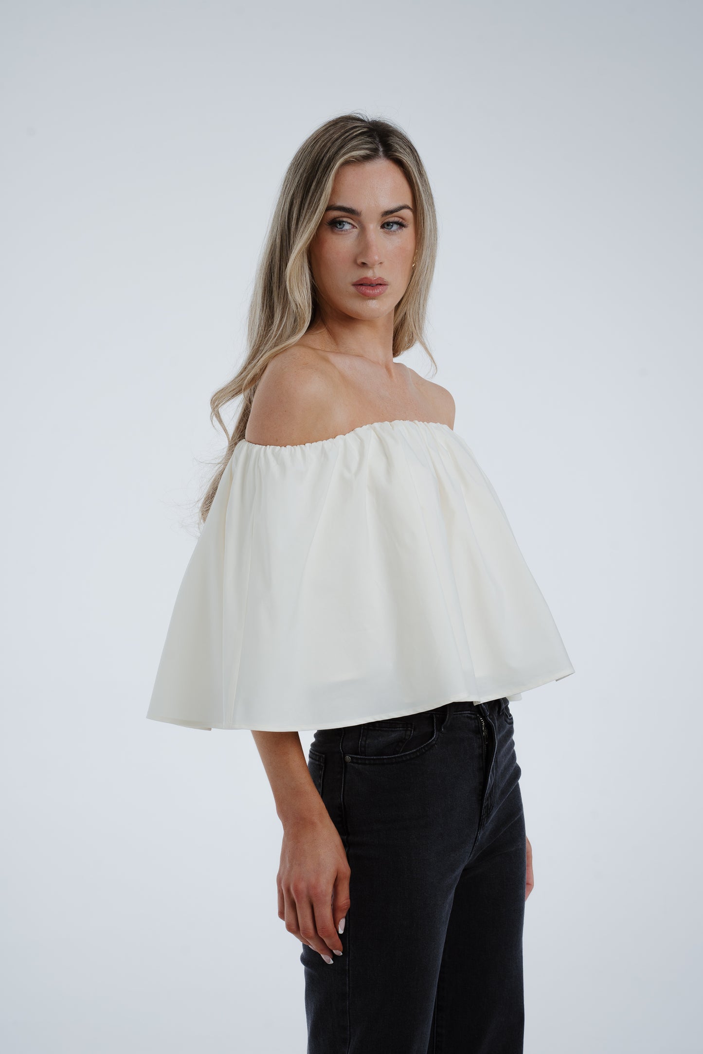 Jasmine Off Shoulder Top In Cream