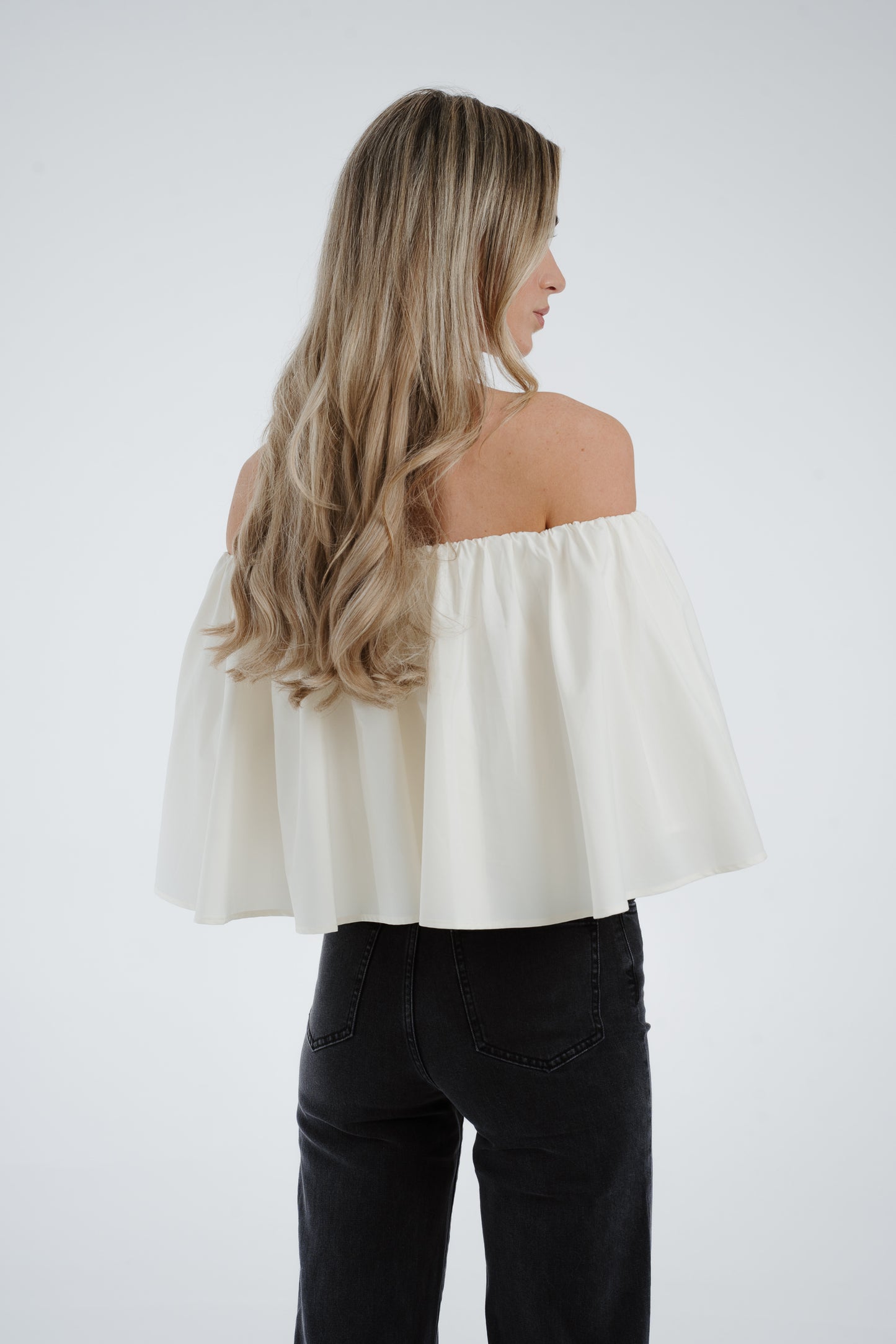 Jasmine Off Shoulder Top In Cream
