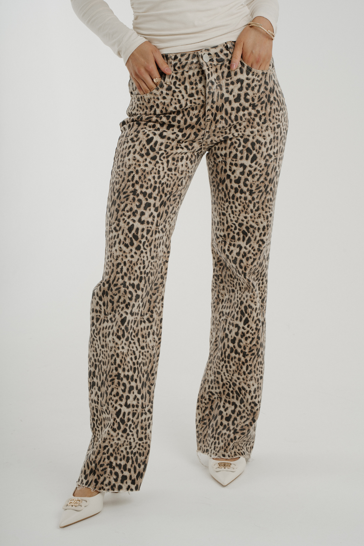 Lynne Frayed Hem Jeans In Leopard Print