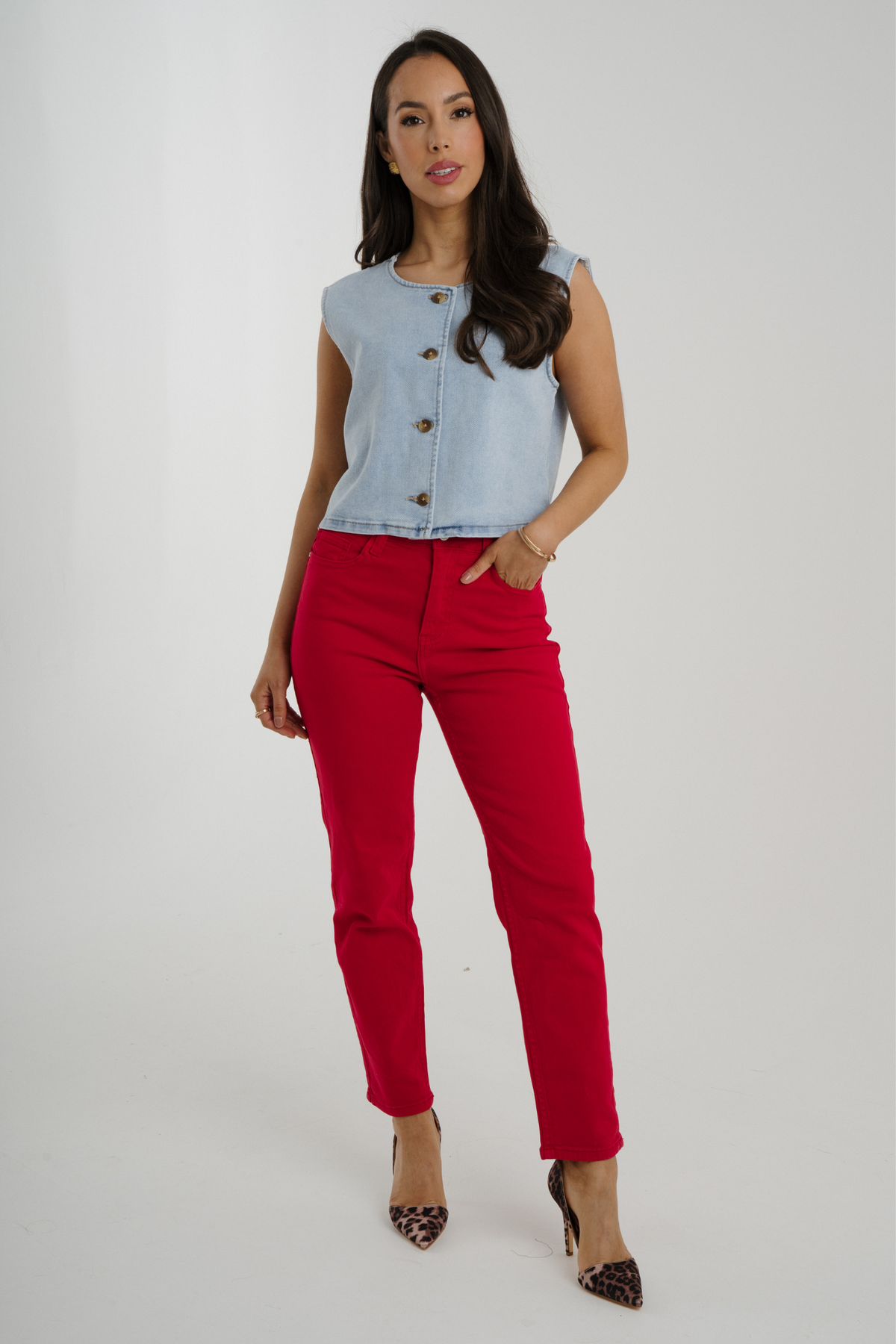 Lynne Mom Jeans In Red