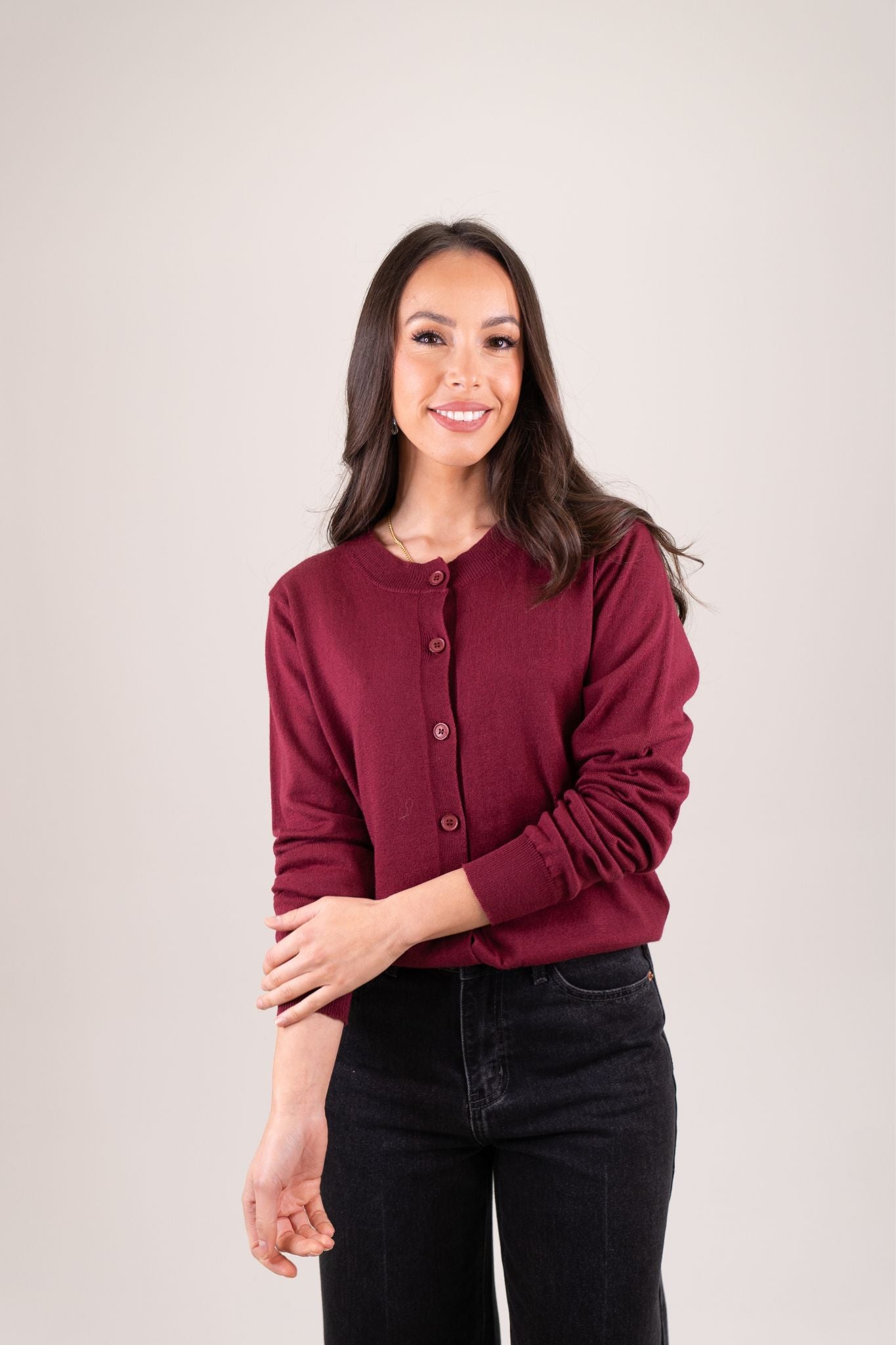 Elsa Round Neck Cardigan In Bordeaux