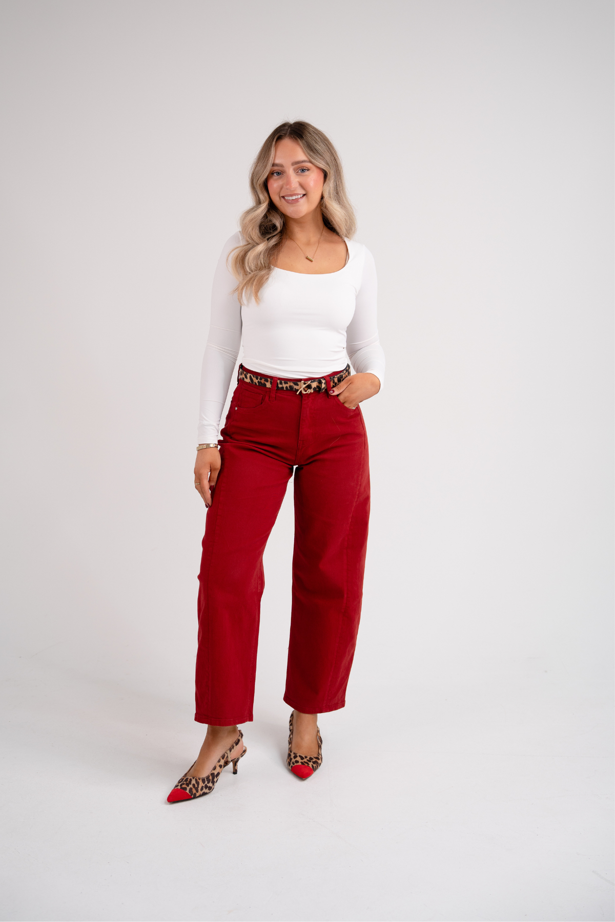 Love Laura Carrot Barrell Jeans In Deep Red