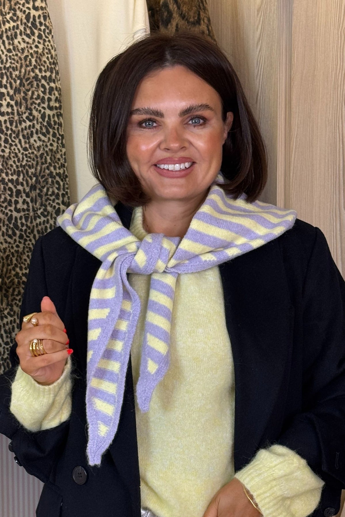 Kendra Stripe Neck Scarf In Lilac Mix