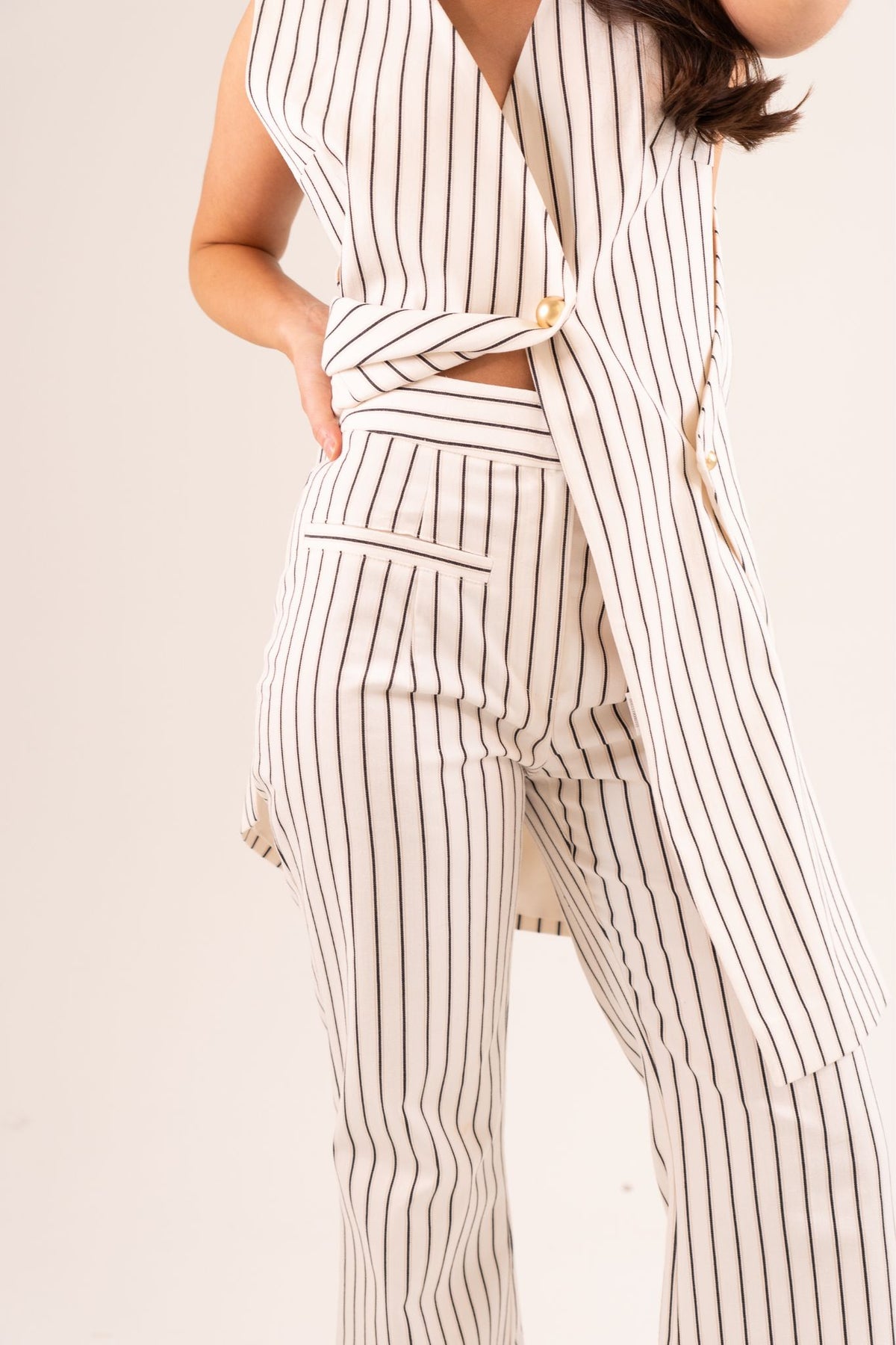 Kayla Wide Leg Pinstripe Trousers In Cream