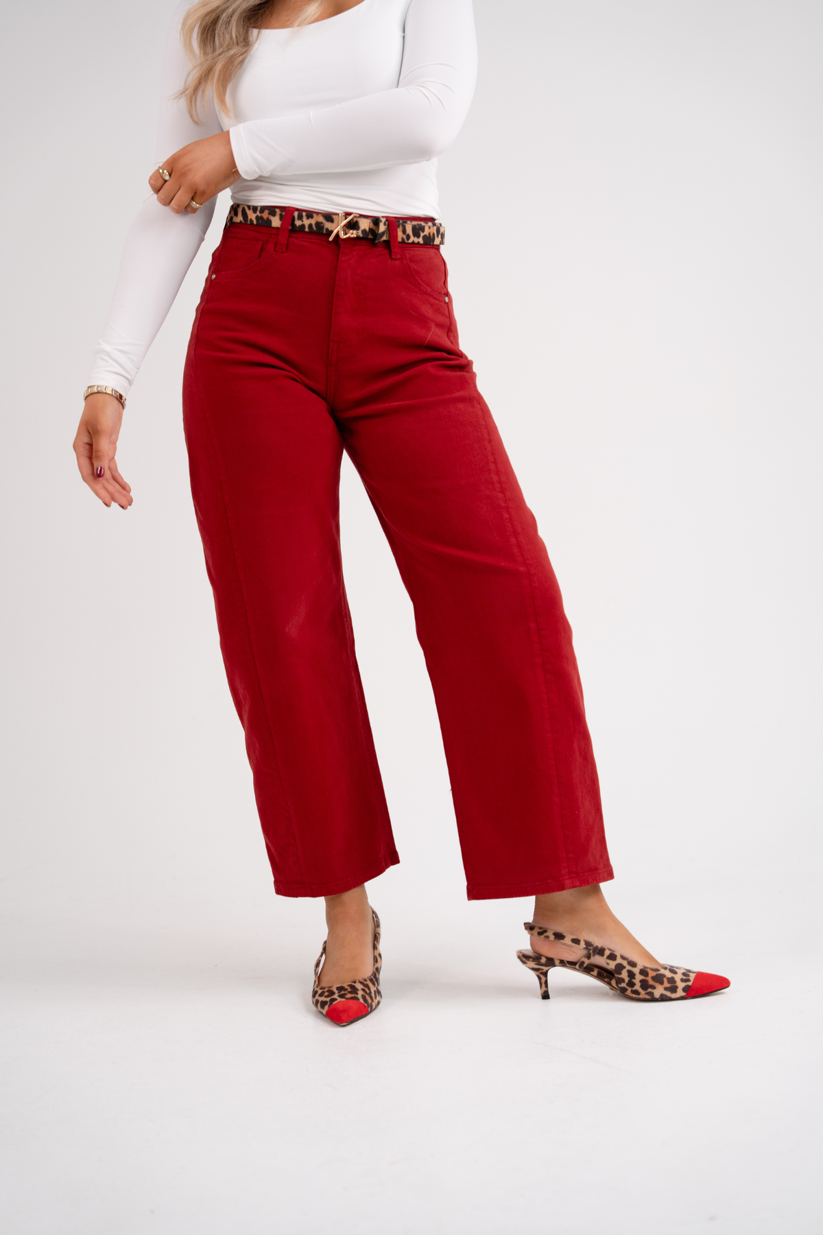 Love Laura Carrot Barrell Jeans In Deep Red