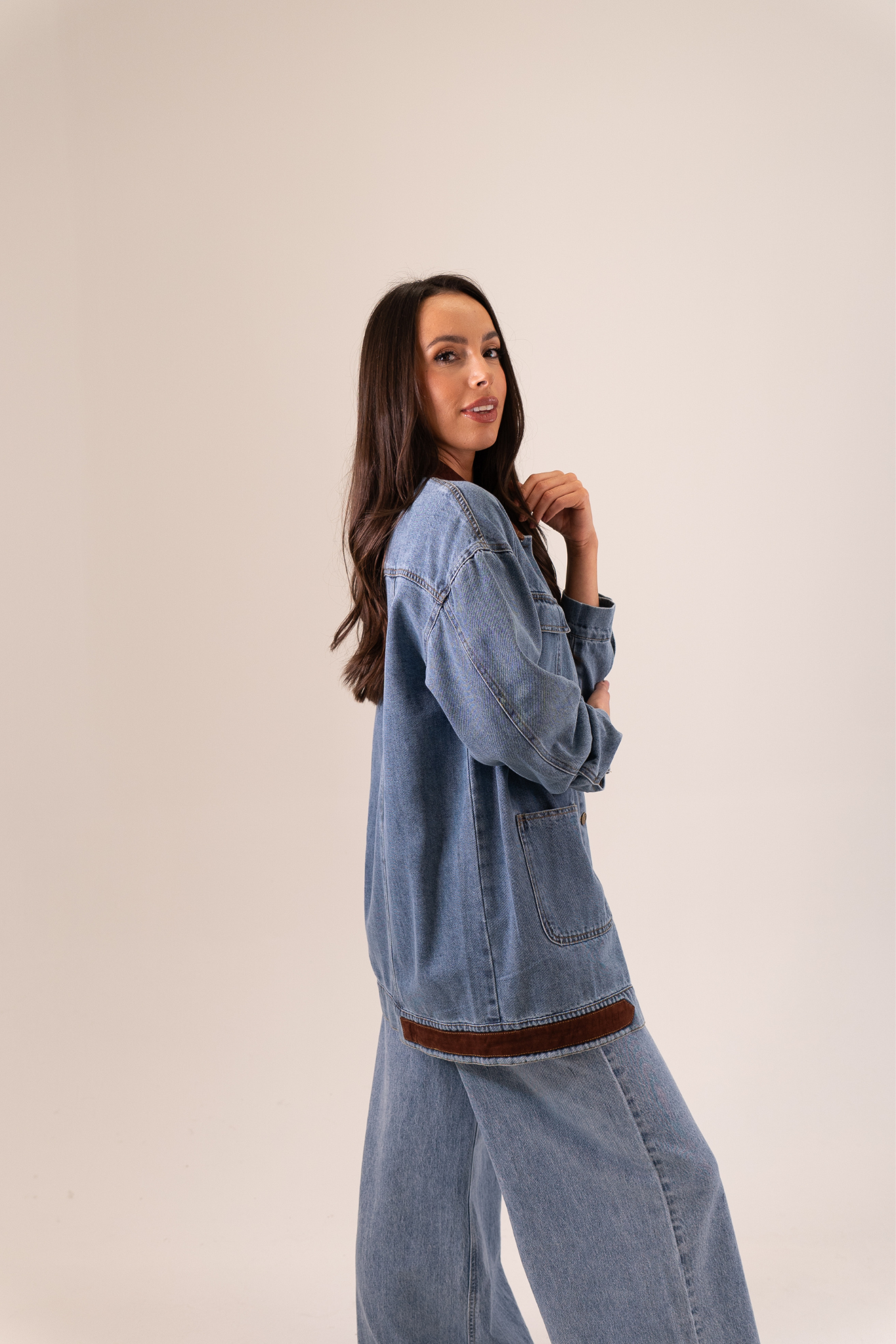 Elsa Contrast Collar Shirt In Denim