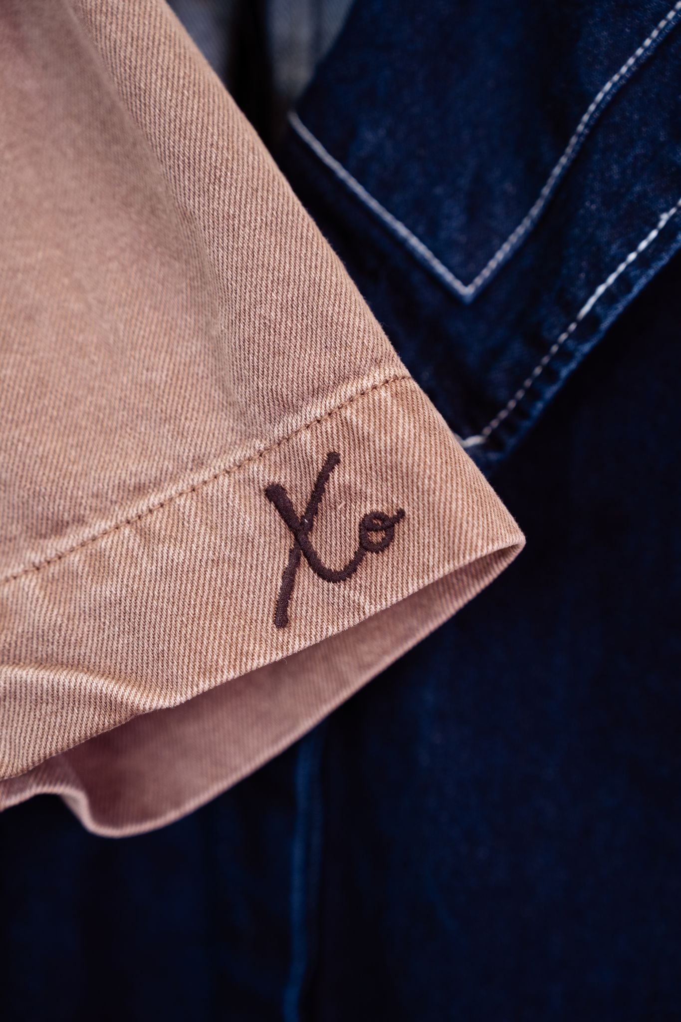 Love Laura Statement Collar Dress In Mocha