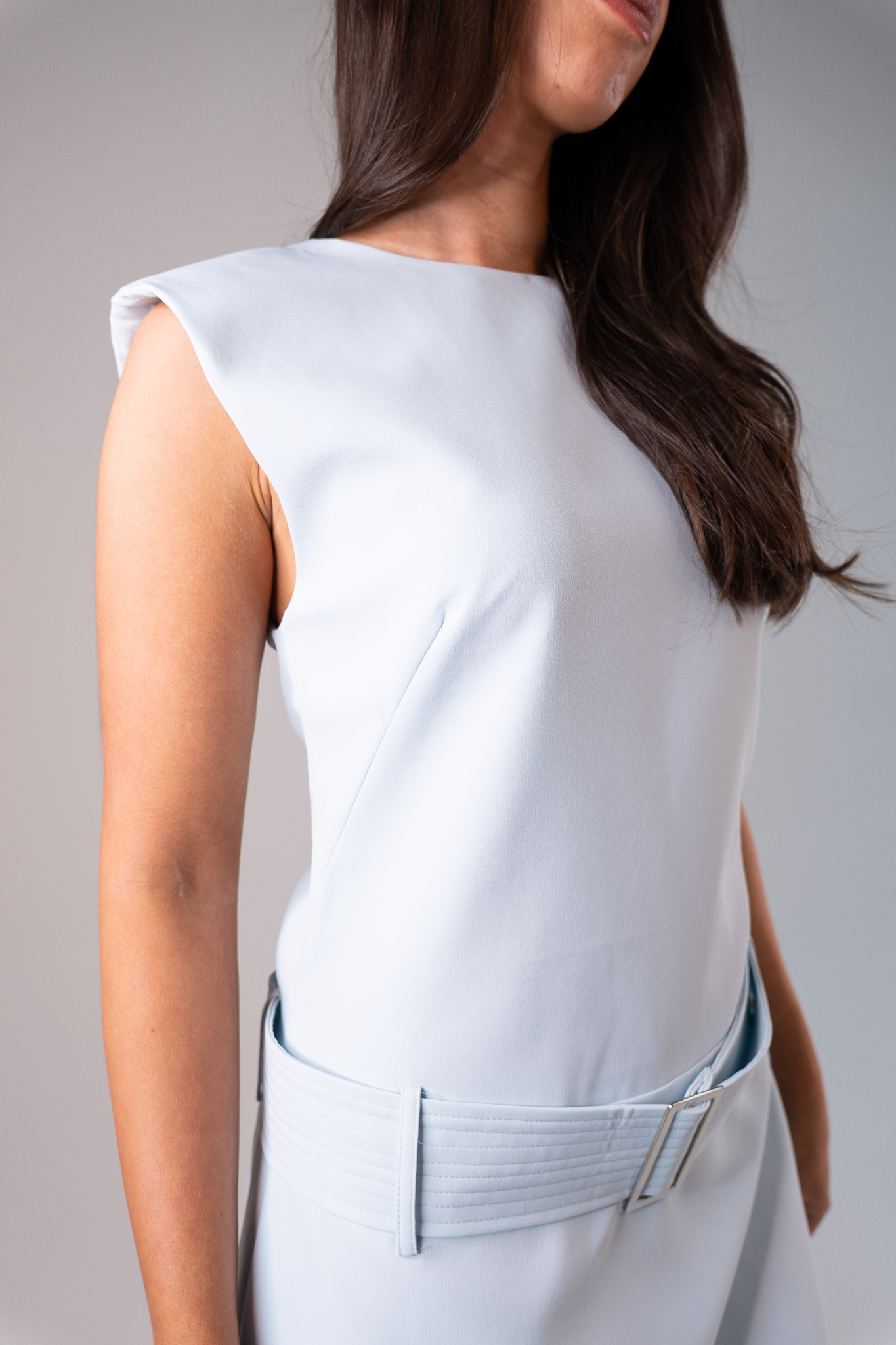 Kiera Belted Sleeveless Dress In Blue