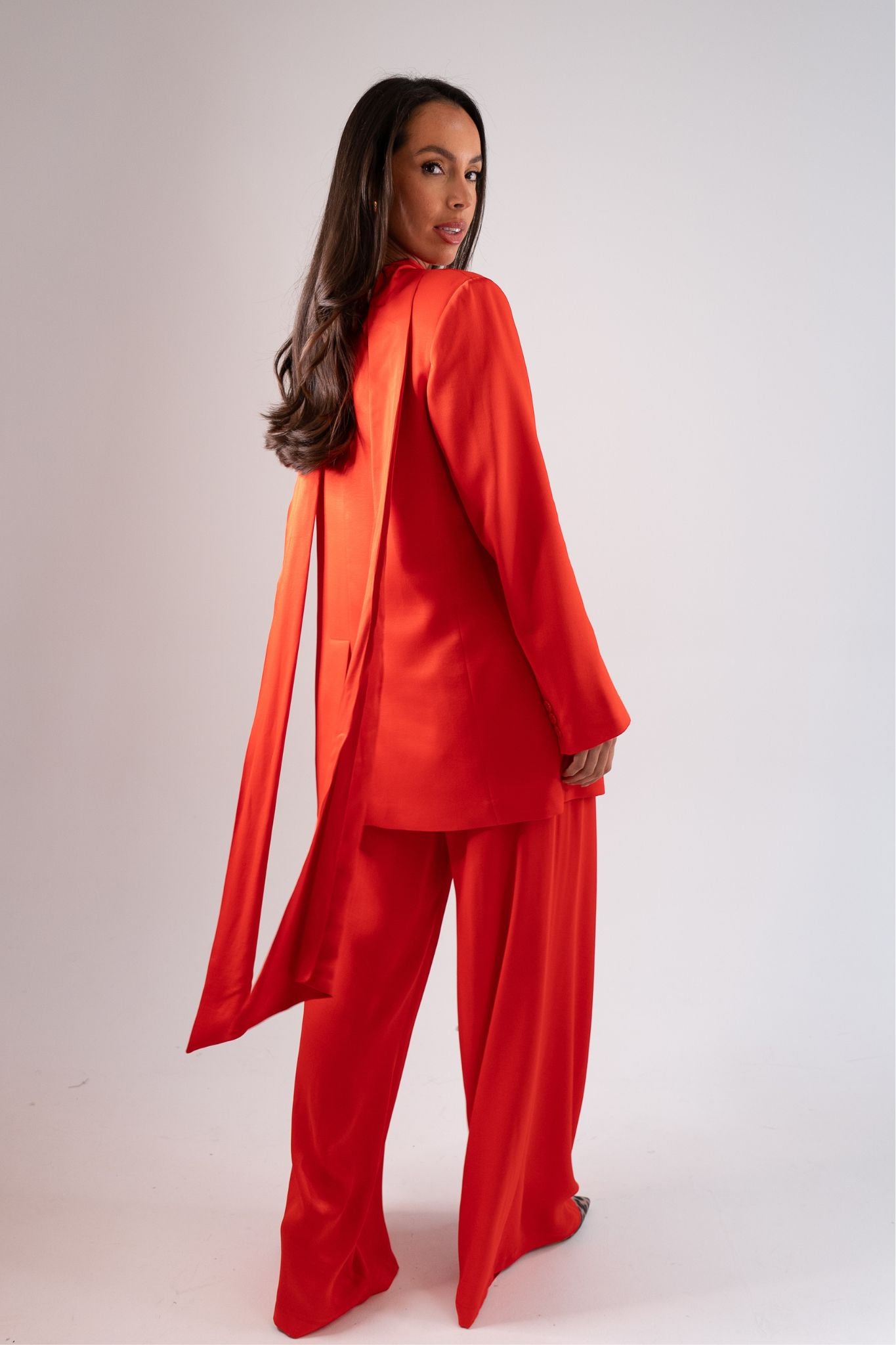 Alana Satin Trousers In Red