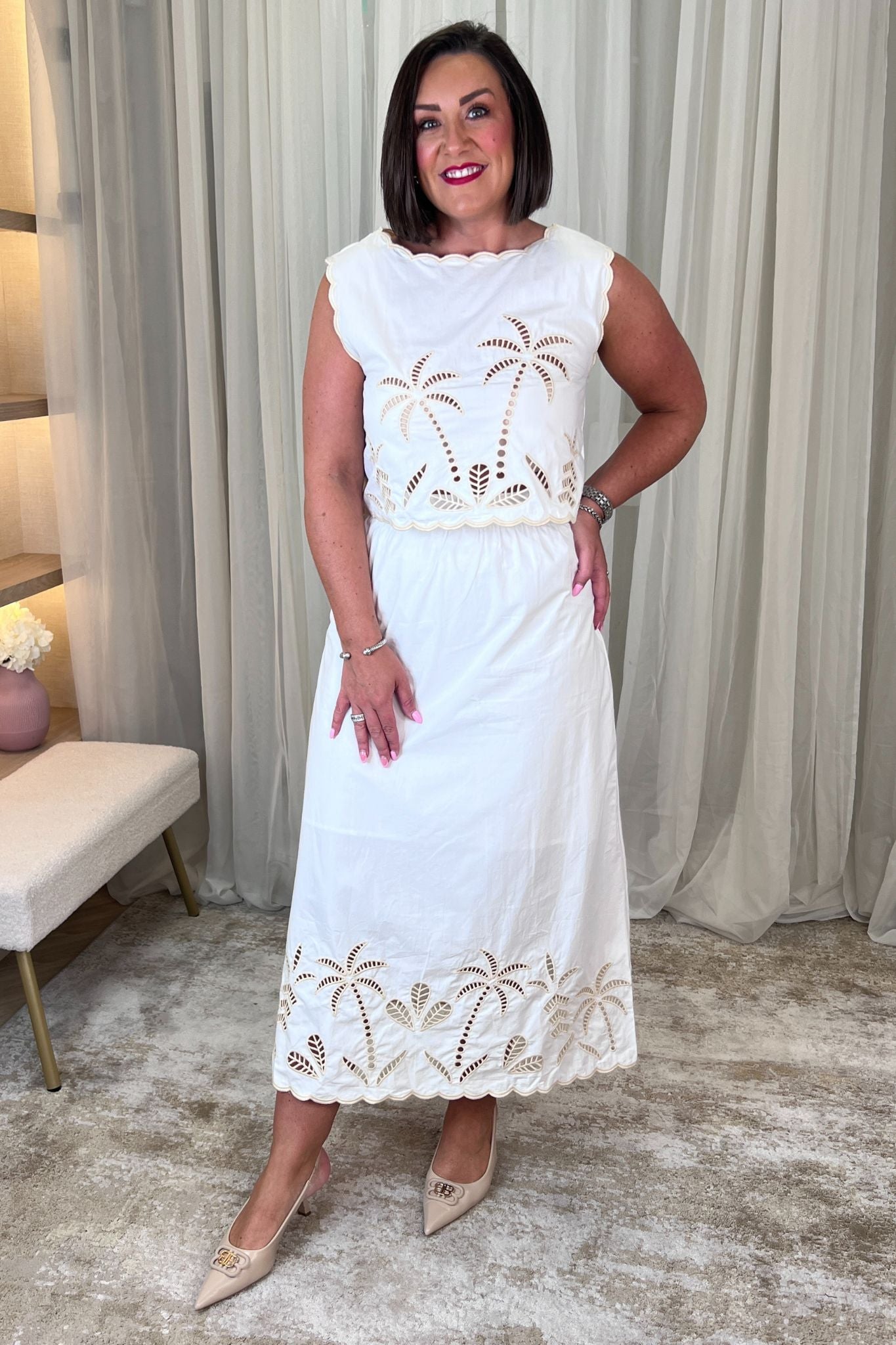 Holly Embroidered Palm Skirt In White