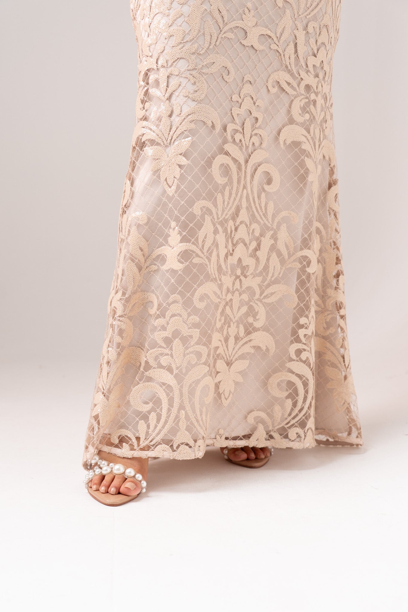 Alana Embroidered Mesh Skirt In Neutral