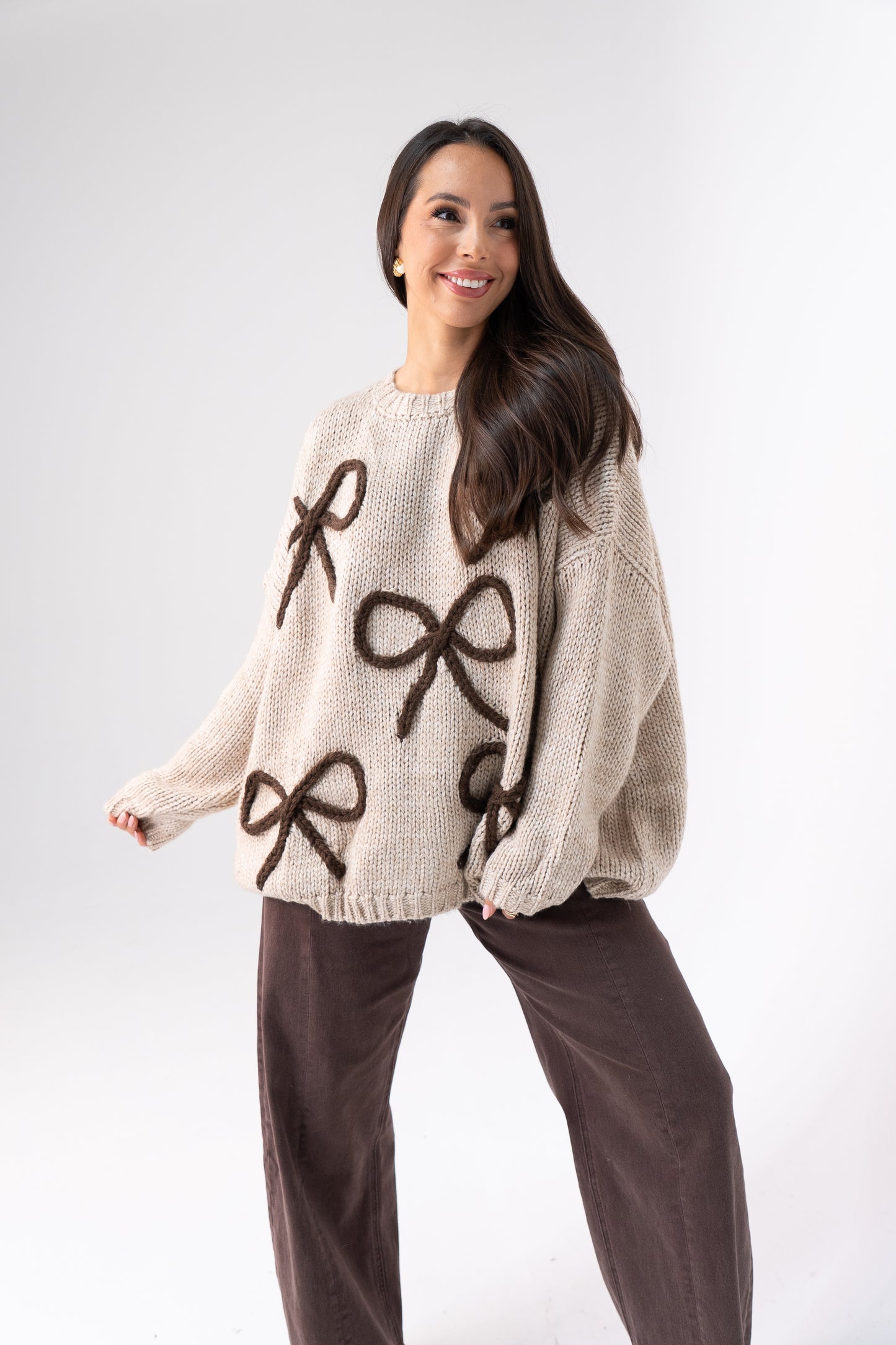 Caitlyn Bow Detail Jumper In Neutral