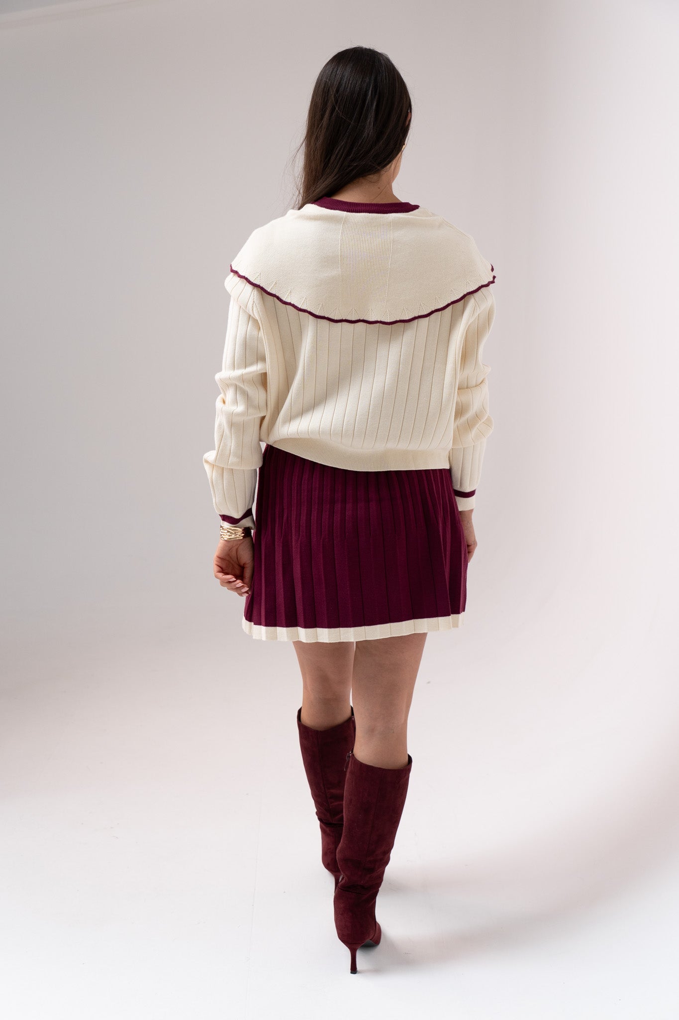 Caitlyn Piped Knit Two Piece In Burgundy