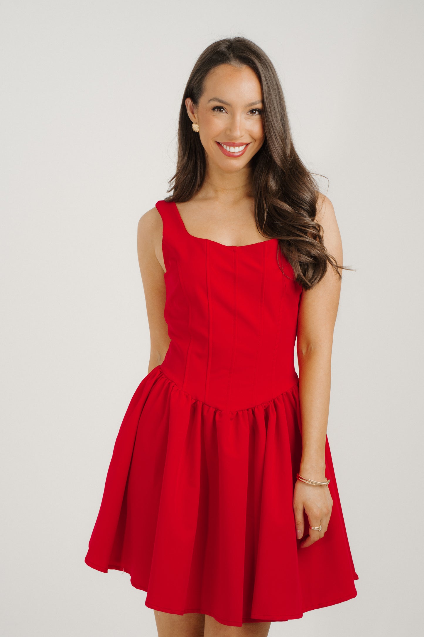 Caitlyn Pleated Skirt Dress In Red