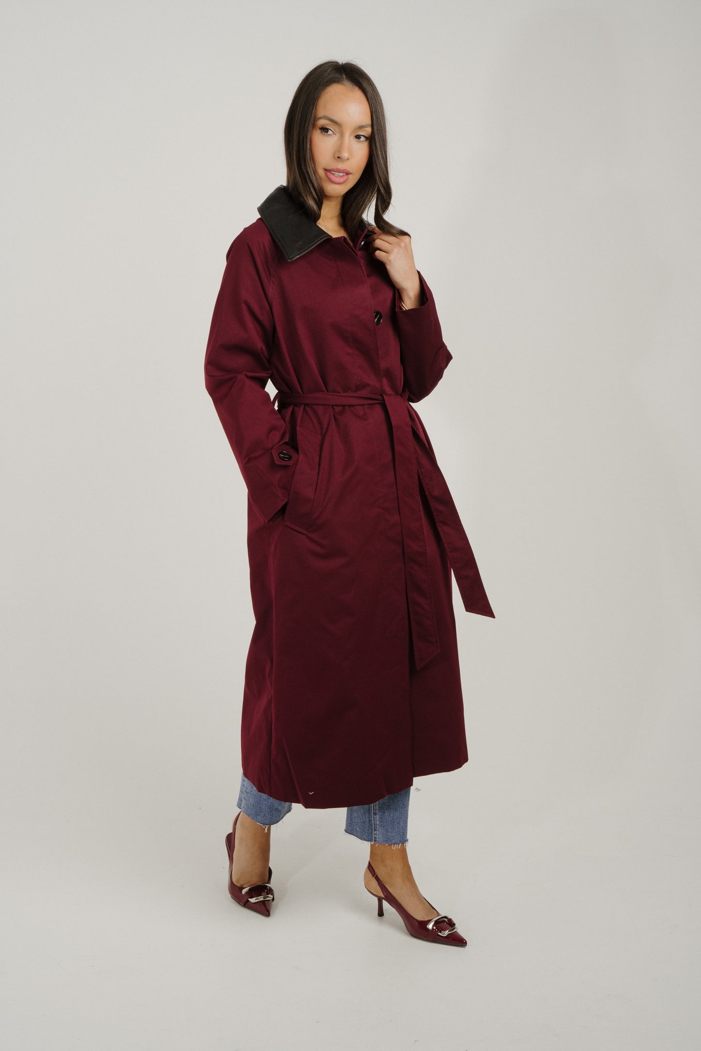 Caitlyn Longline Contrast Trench Coat In Wine
