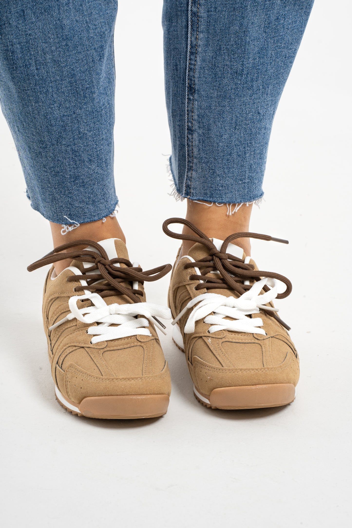 Cathy Double Laced Trainers In Camel