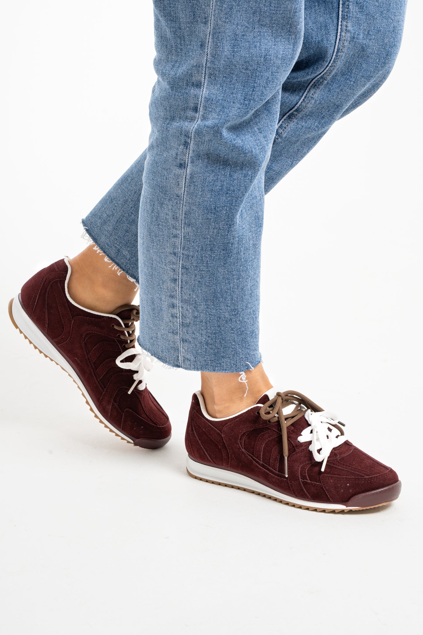 Cathy Double Laced Trainers In Wine