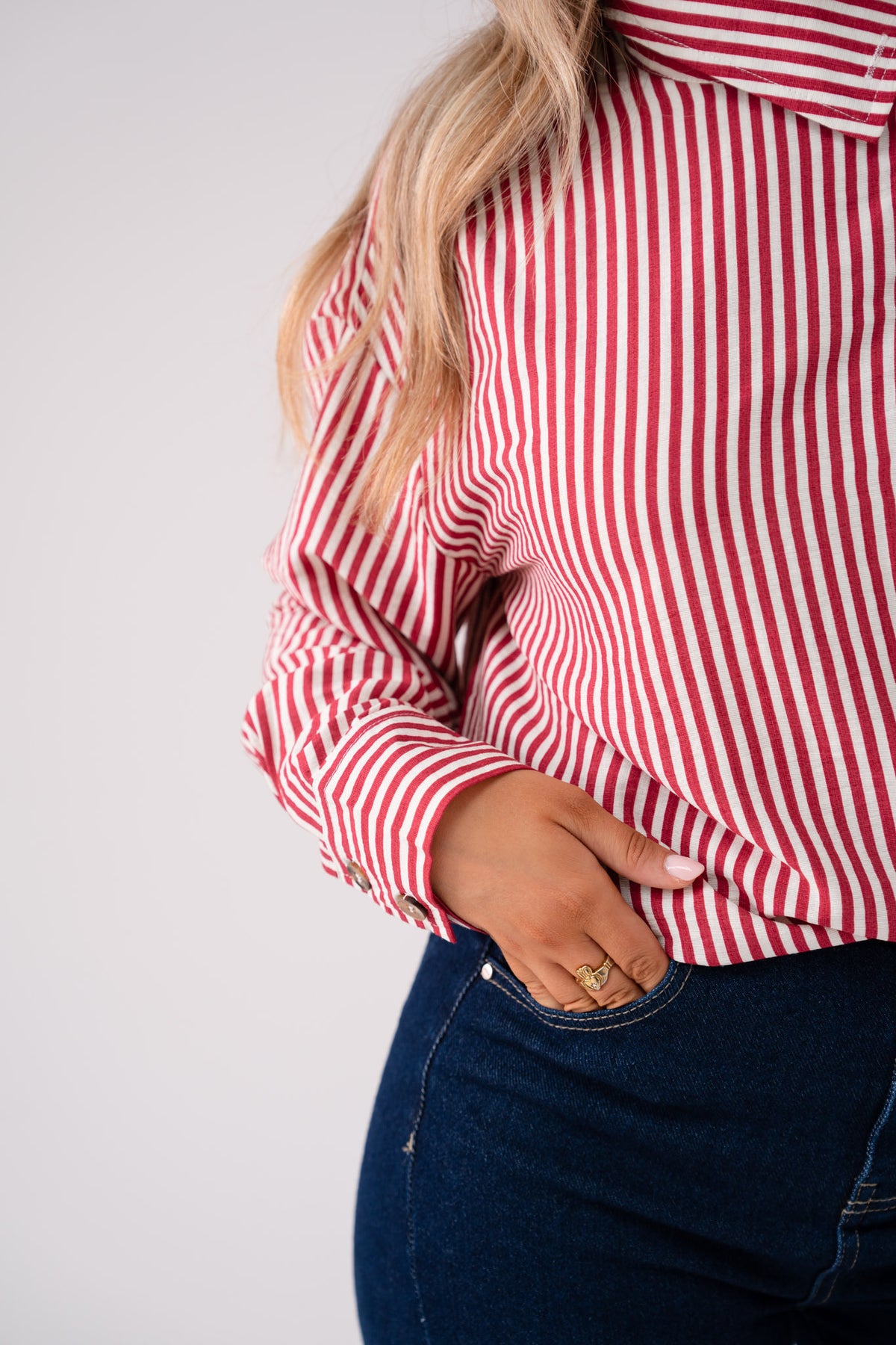 Connie Funnel Neck Stripe Shirt In Red