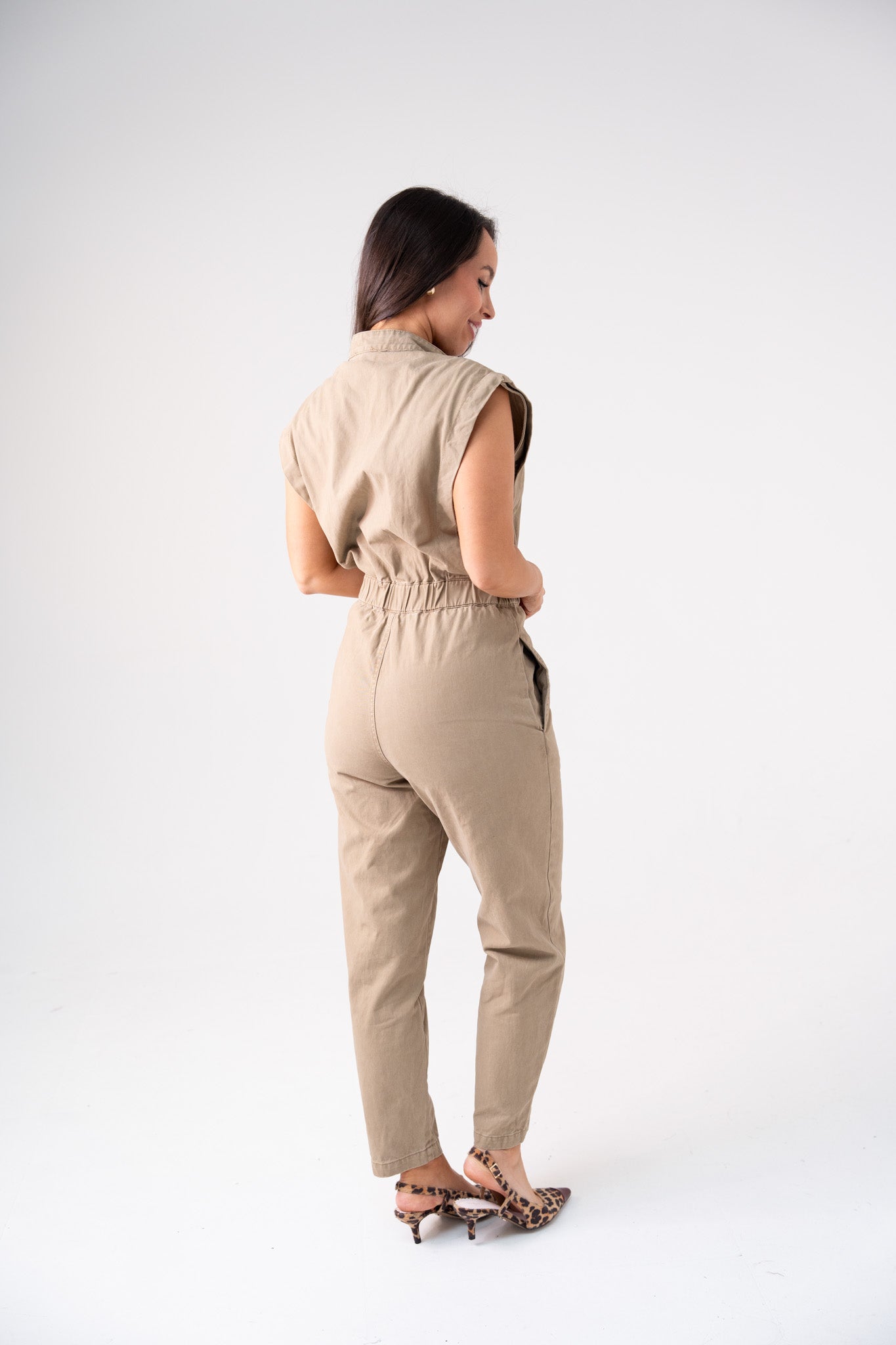 Cora Sleeveless Jumpsuit In Beige