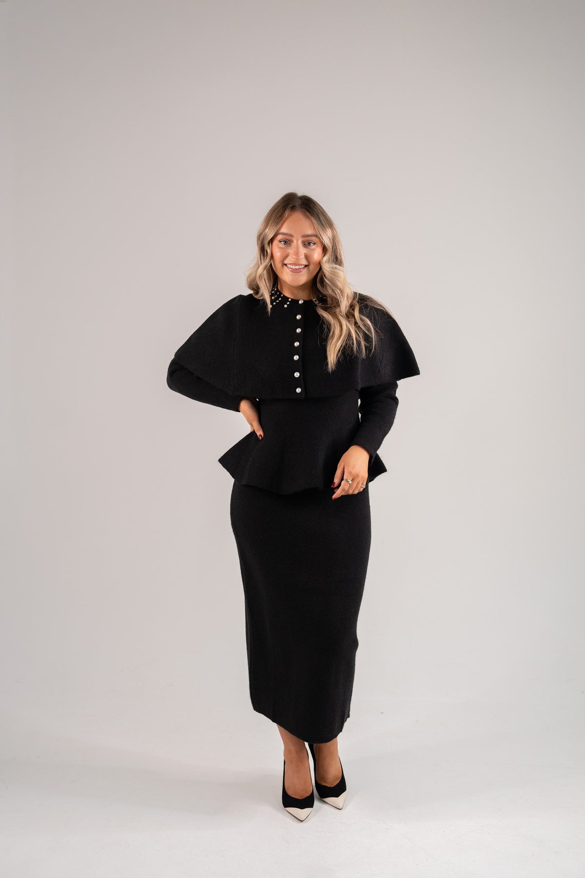 Love Laura Knit Cape With Pearls In Black