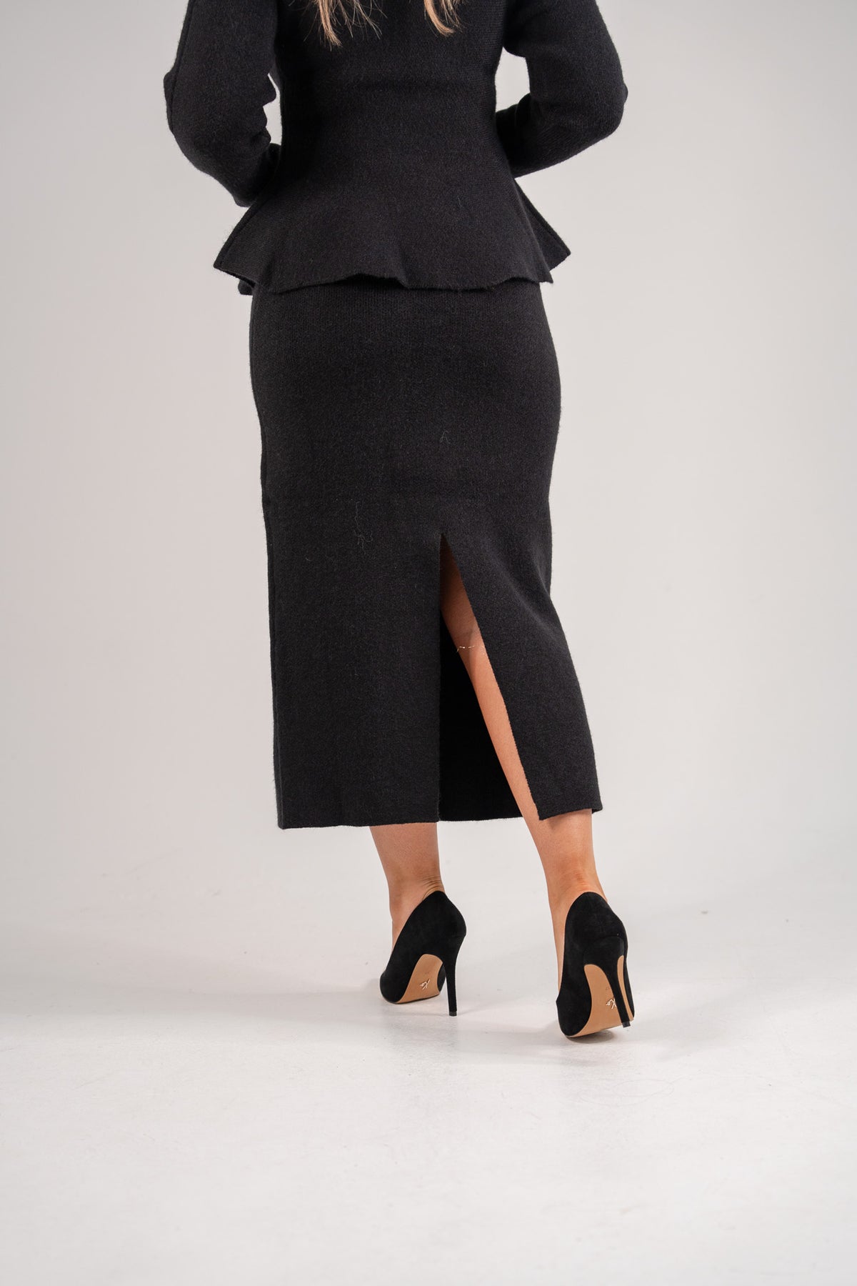 Love Laura Knit Midi Skirt In Black
