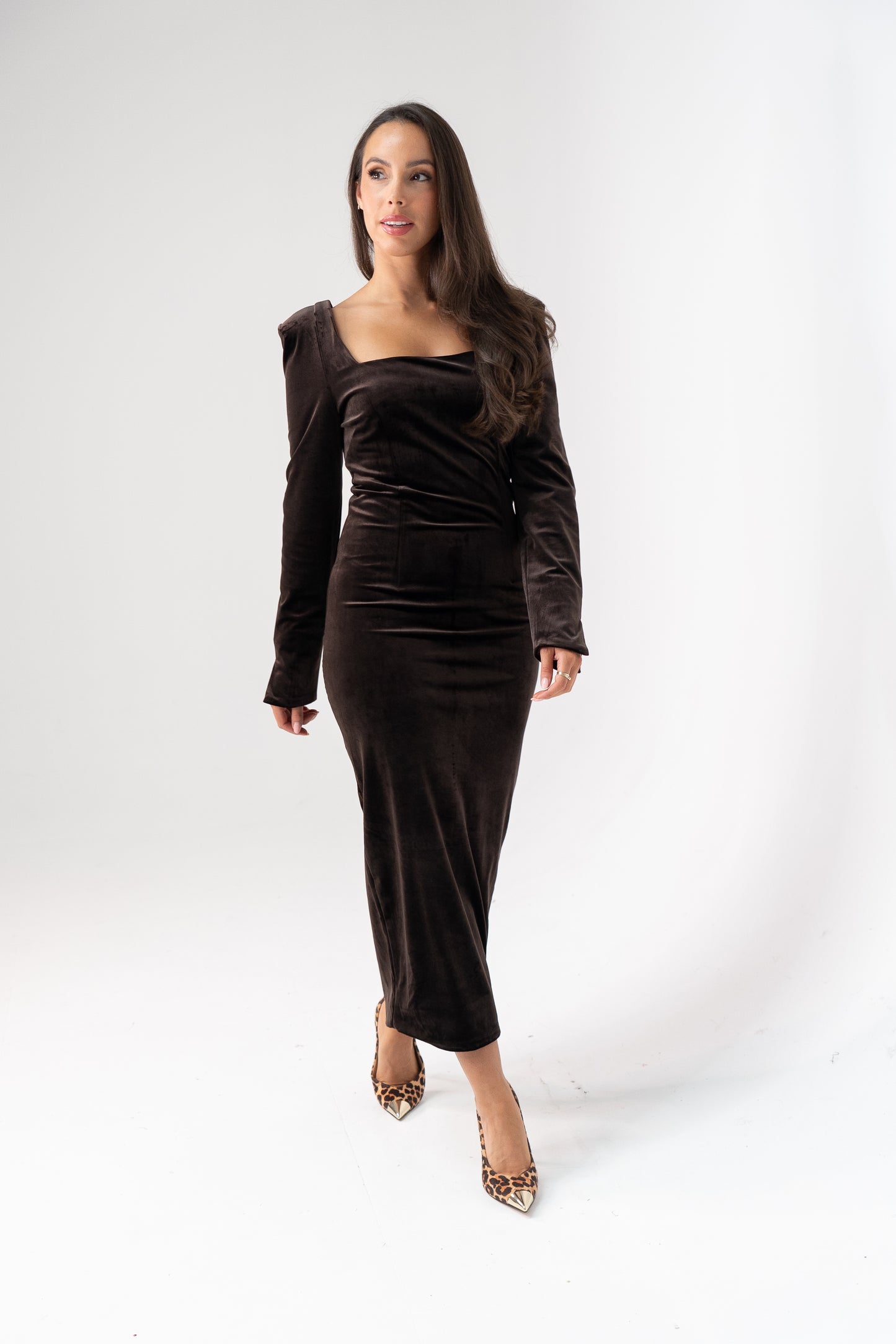 Love Laura Square Neck Velvet Dress In Chocolate