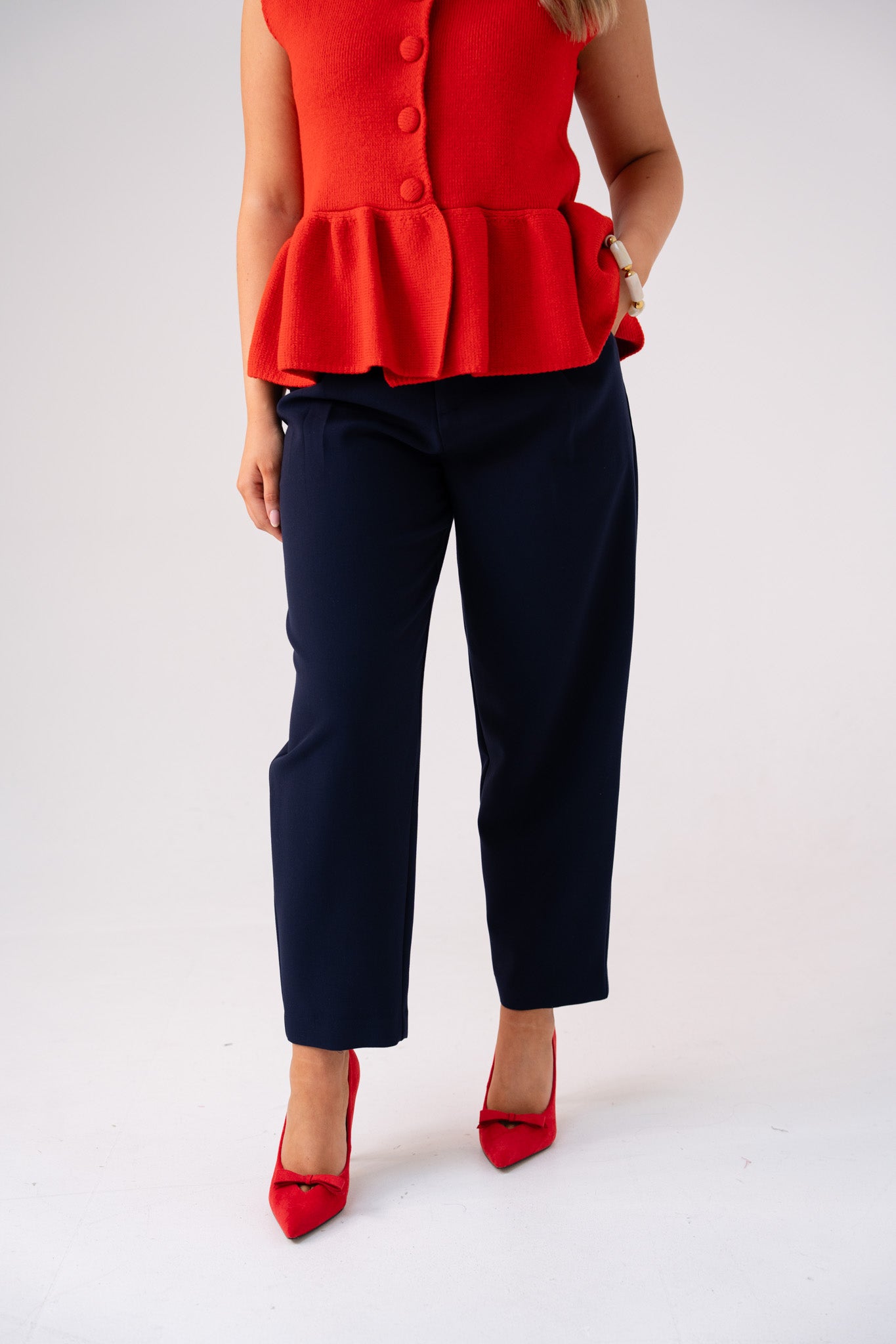 Love Laura Cigarette Trousers In Navy