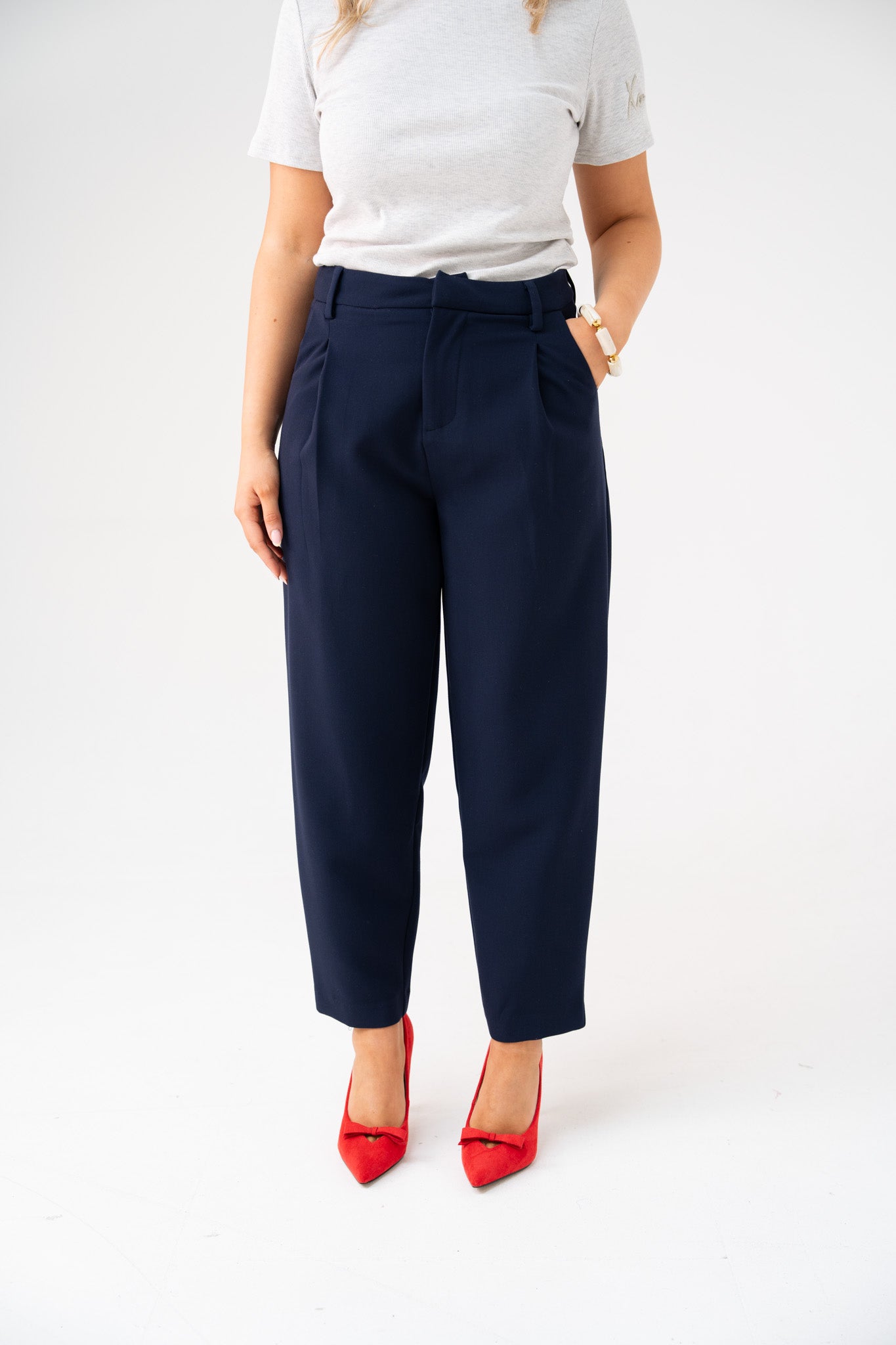 Love Laura Cigarette Trousers In Navy