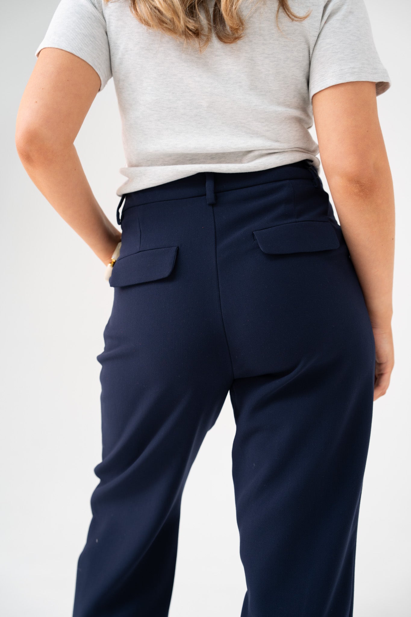 Love Laura Cigarette Trousers In Navy