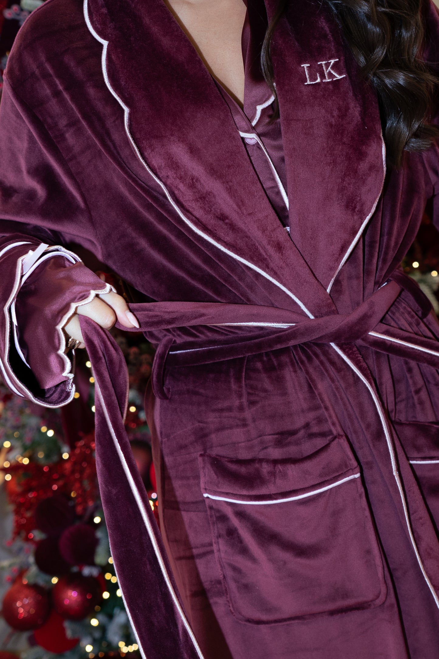 Love Laura Trim Robe In Burgundy