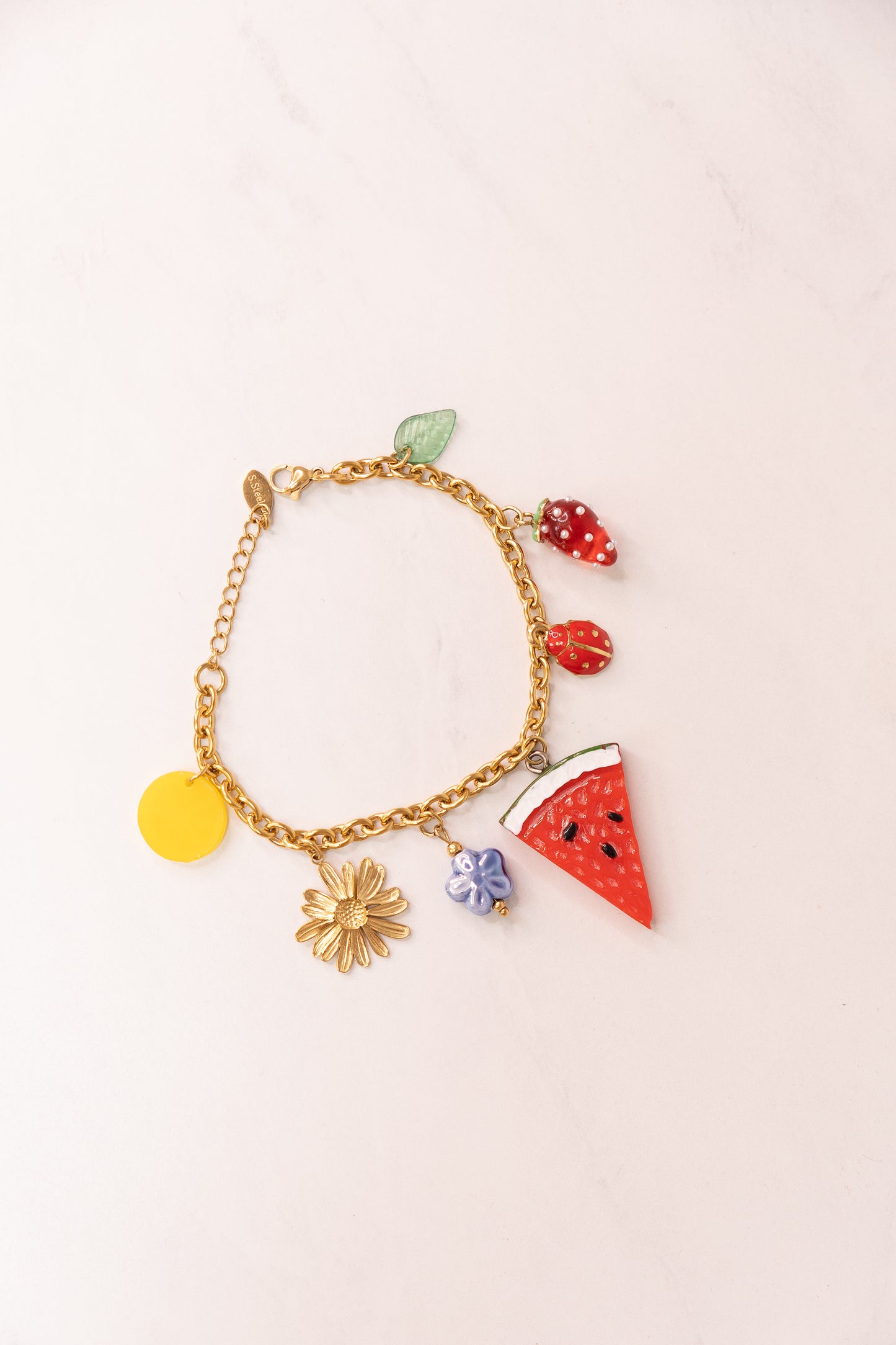 Olive Fruit Charm Bracelet In Gold
