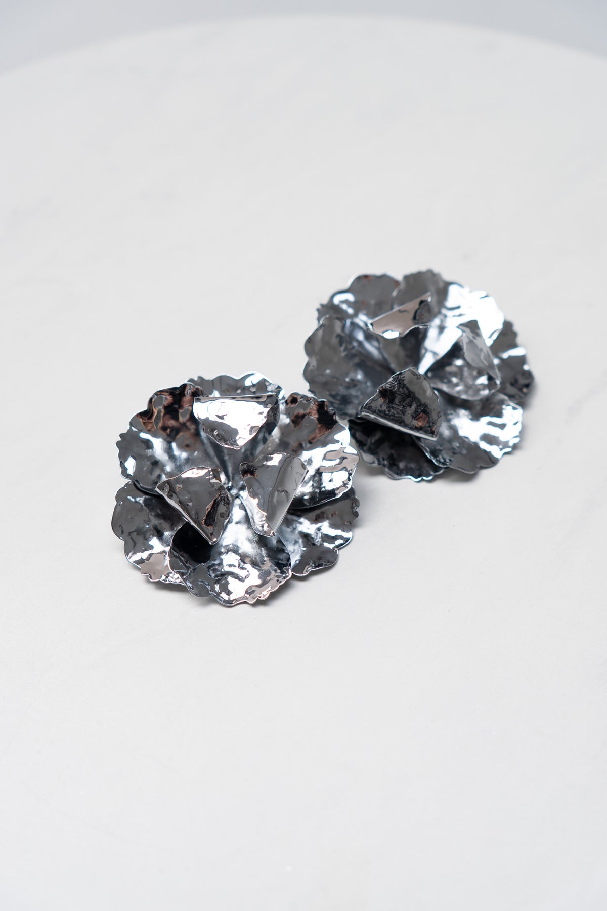 Olive Cluster Earring In Silver