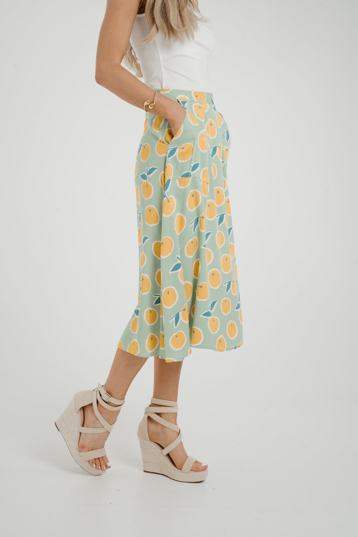 Frankie Orange & Lemon Print Skirt In Sage