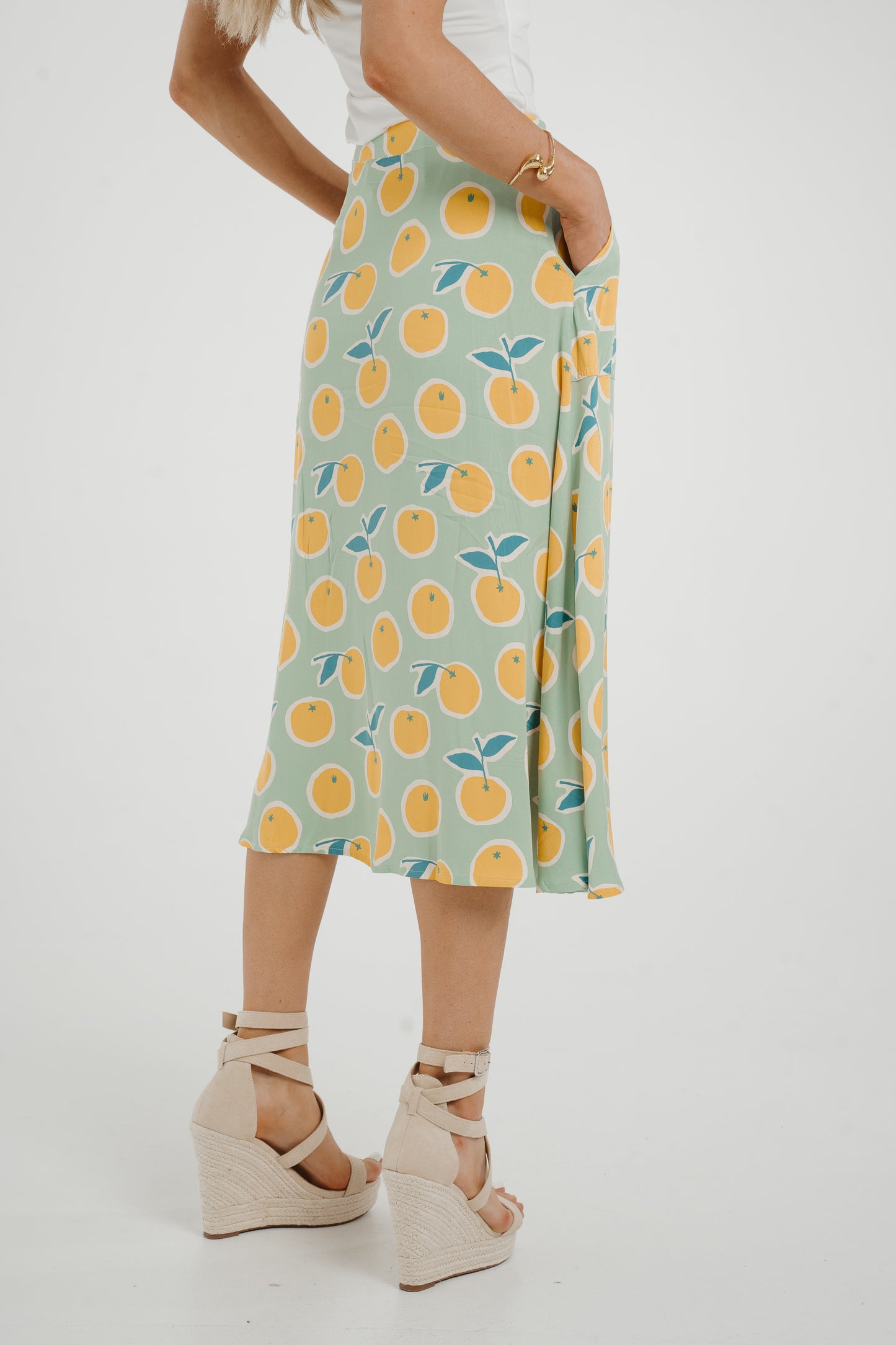 Frankie Orange & Lemon Print Skirt In Sage