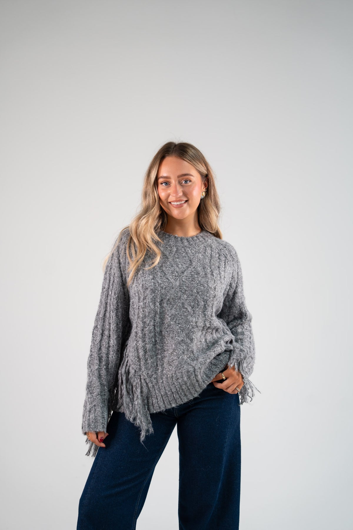 Kiera Fringed Cable Knit Jumper In Grey