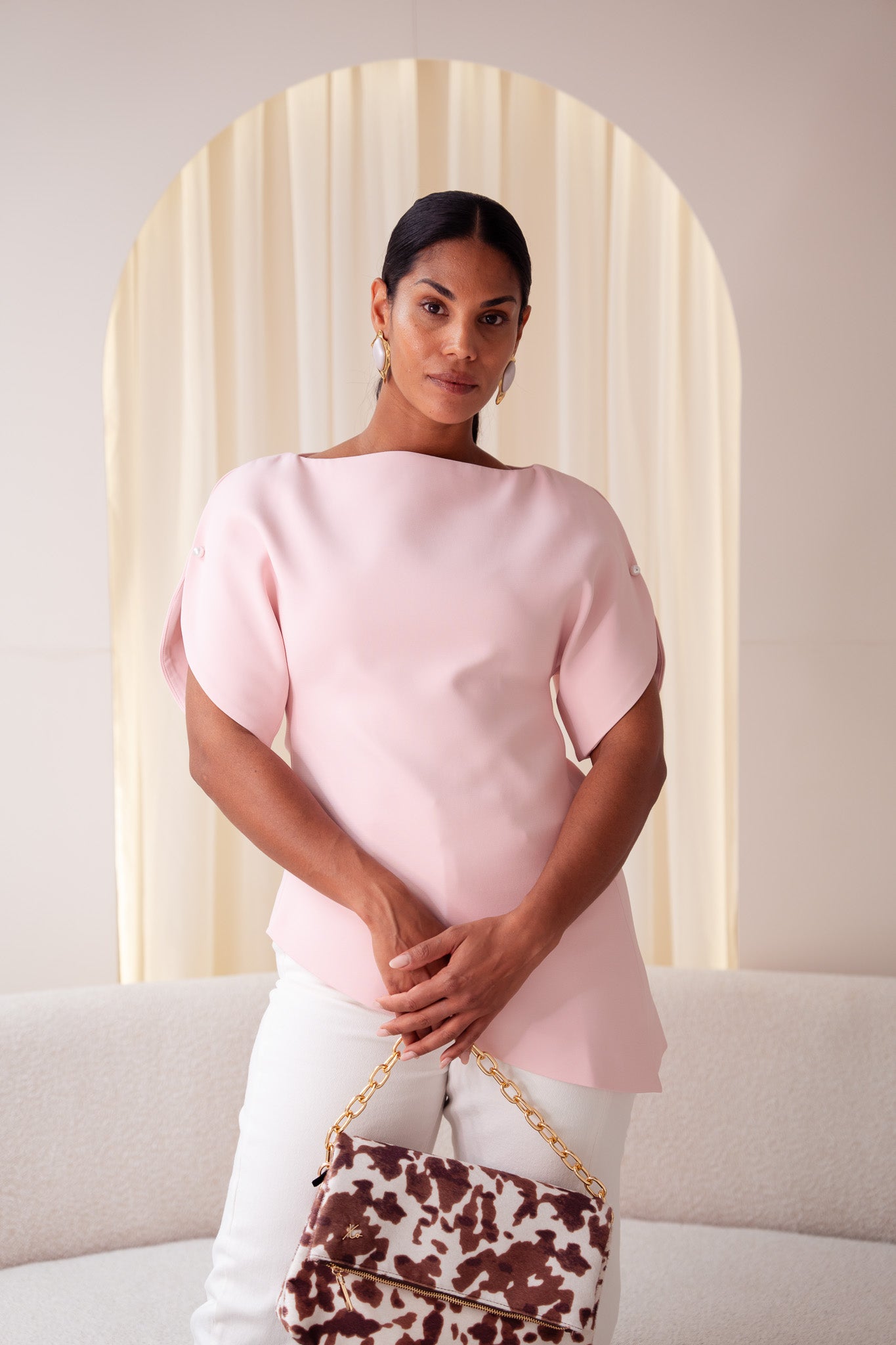 Love Laura Xo – The Walk in Wardrobe