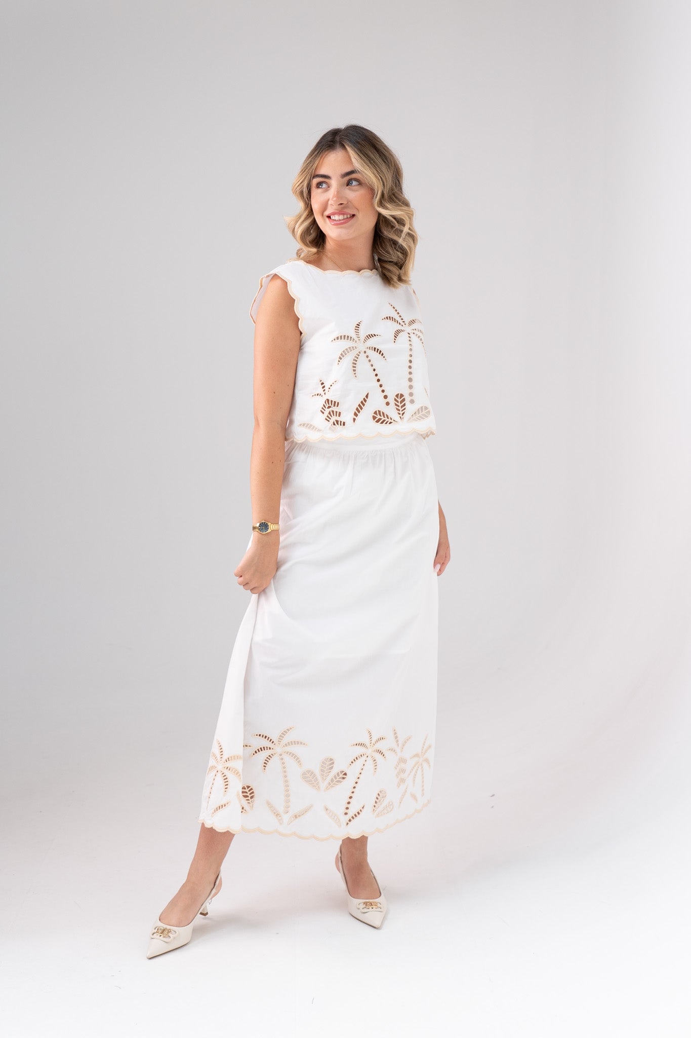Holly Embroidered Palm Skirt In White
