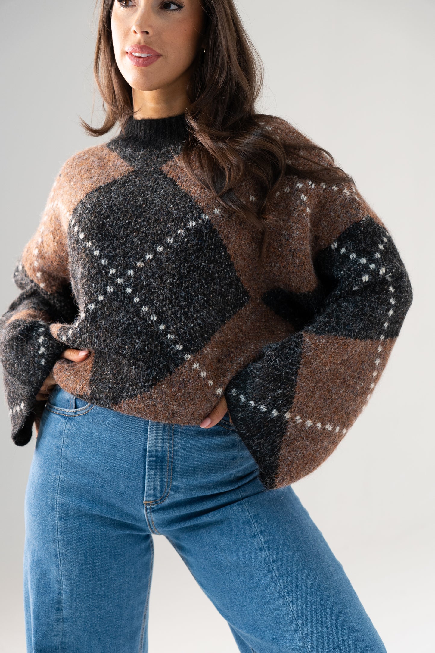 Millie Diamond Knit Jumper In Grey Mix