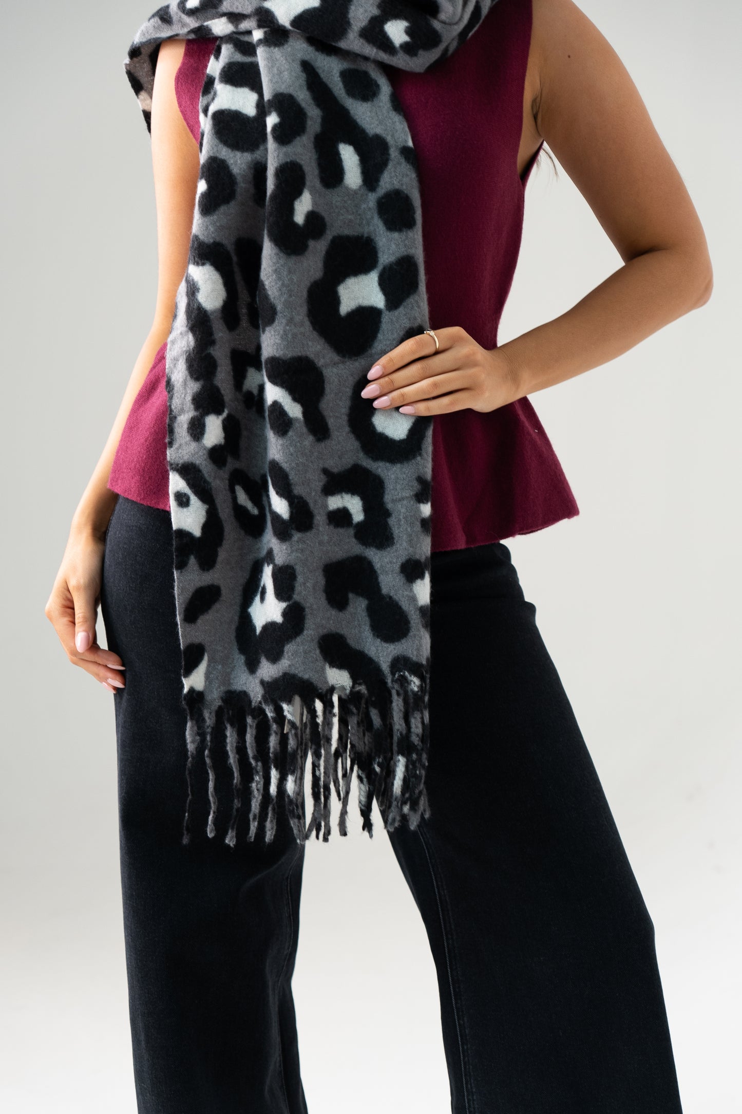 Megan Leopard Print Scarf In Grey