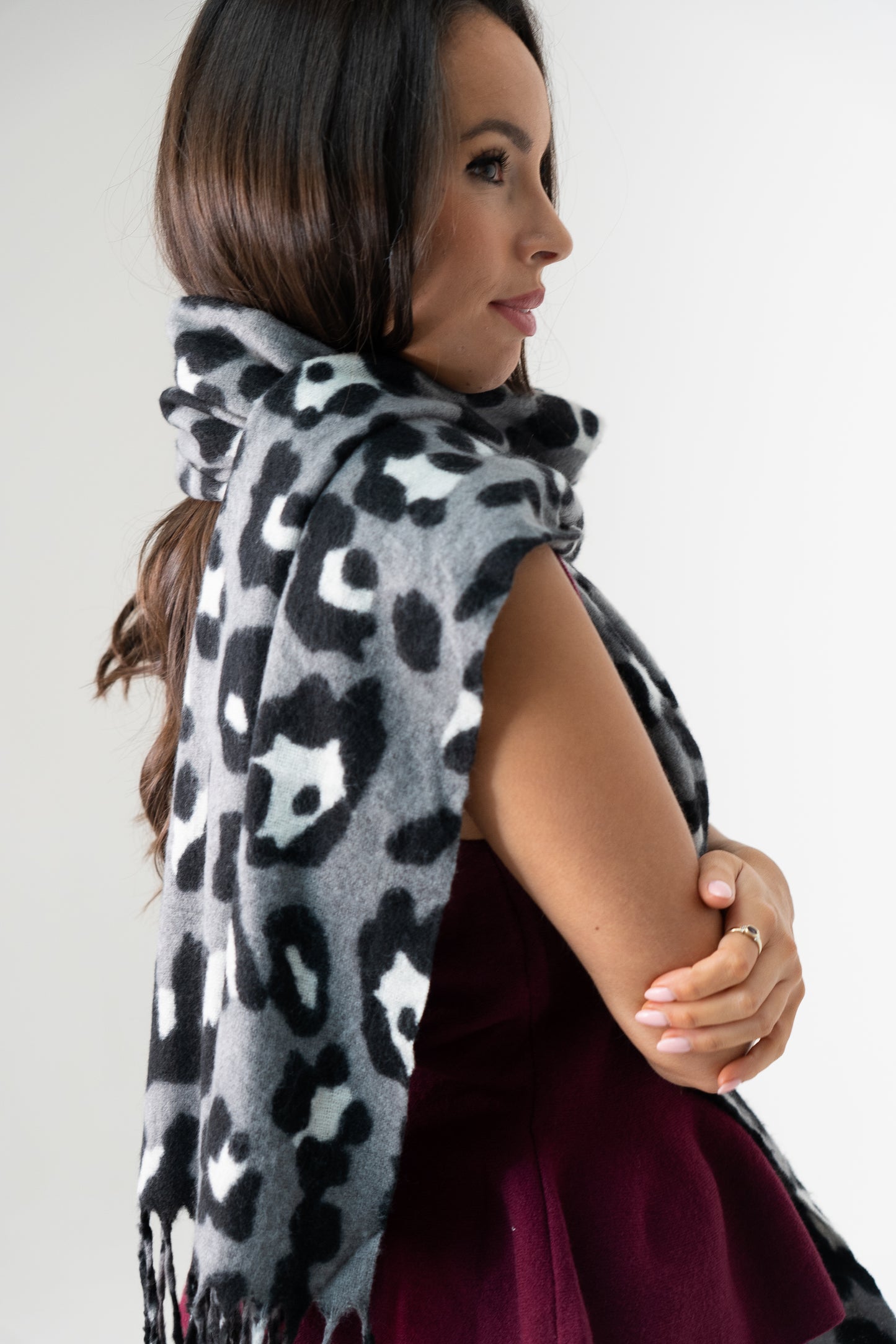 Megan Leopard Print Scarf In Grey